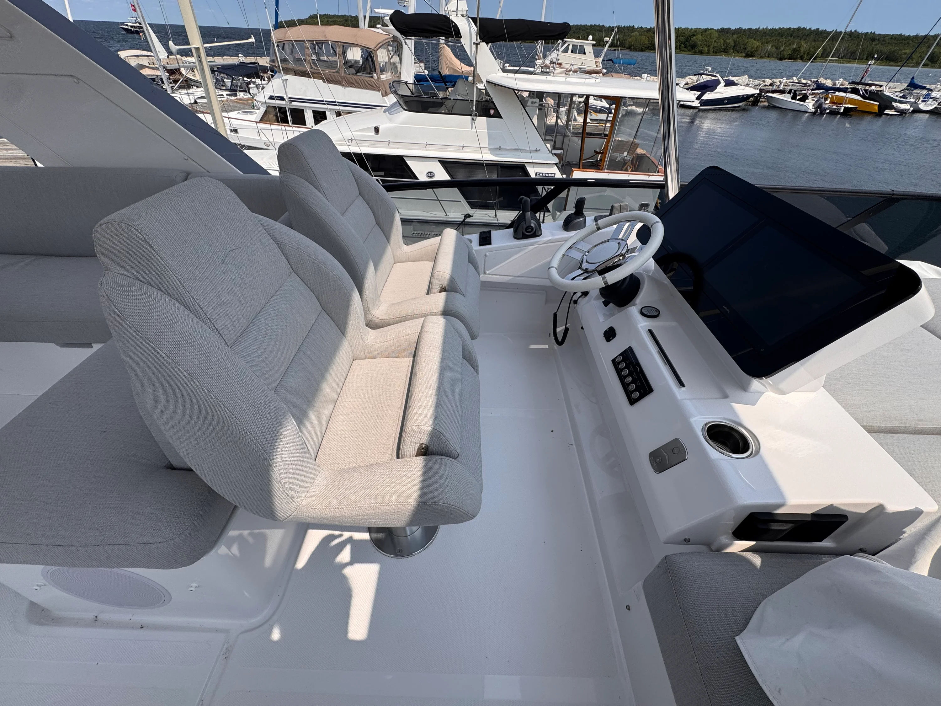 2025 Azimut 53 FLY Image Thumbnail #54