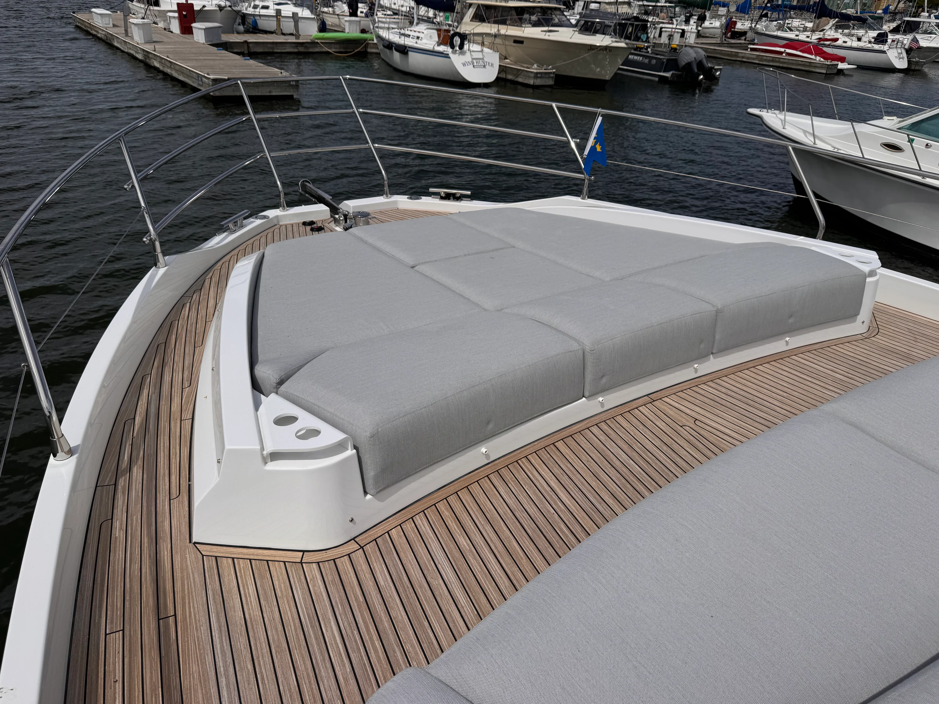 2025 Azimut 53 FLY Image Thumbnail #34