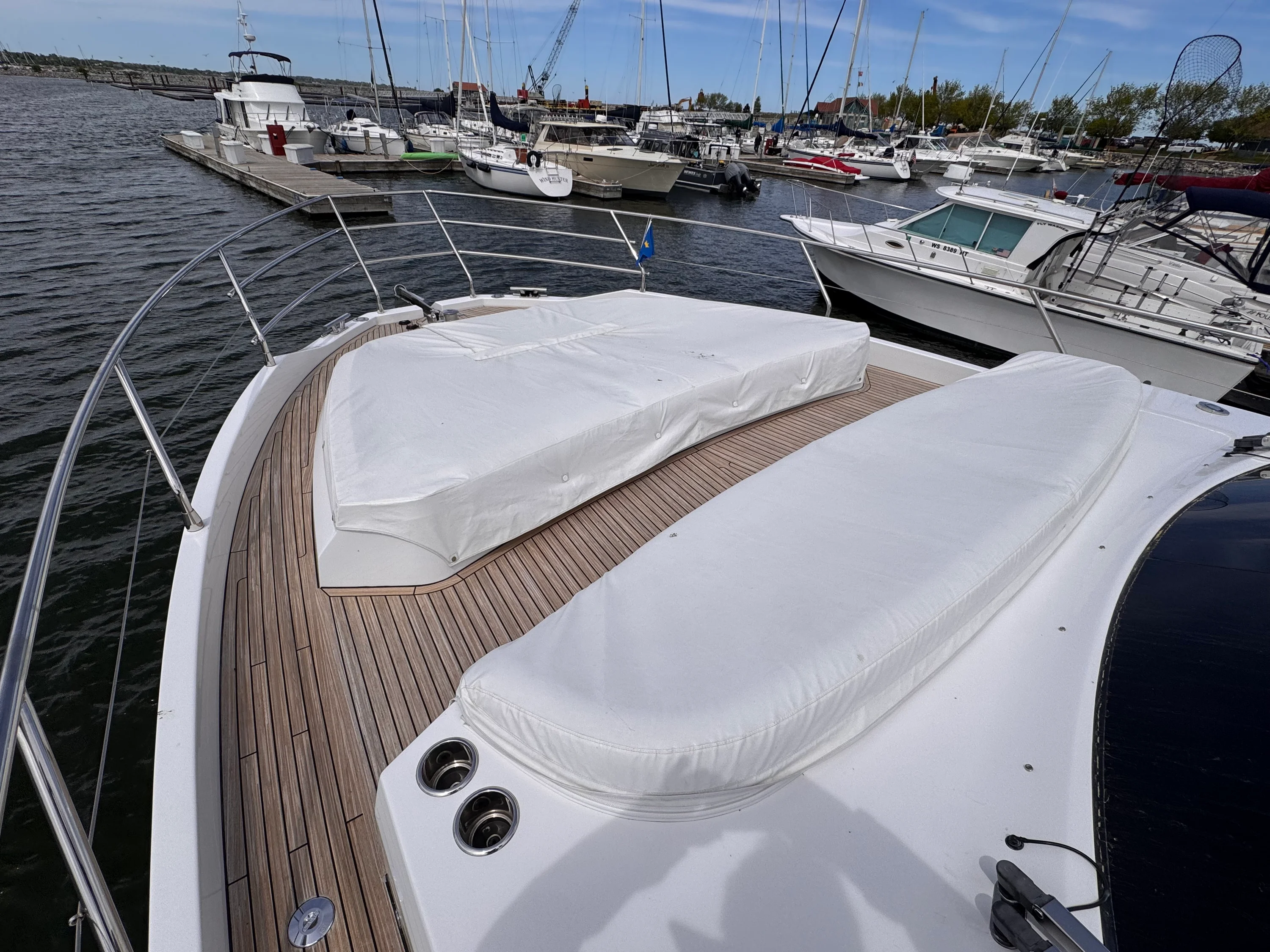 2025 Azimut 53 FLY Image Thumbnail #32