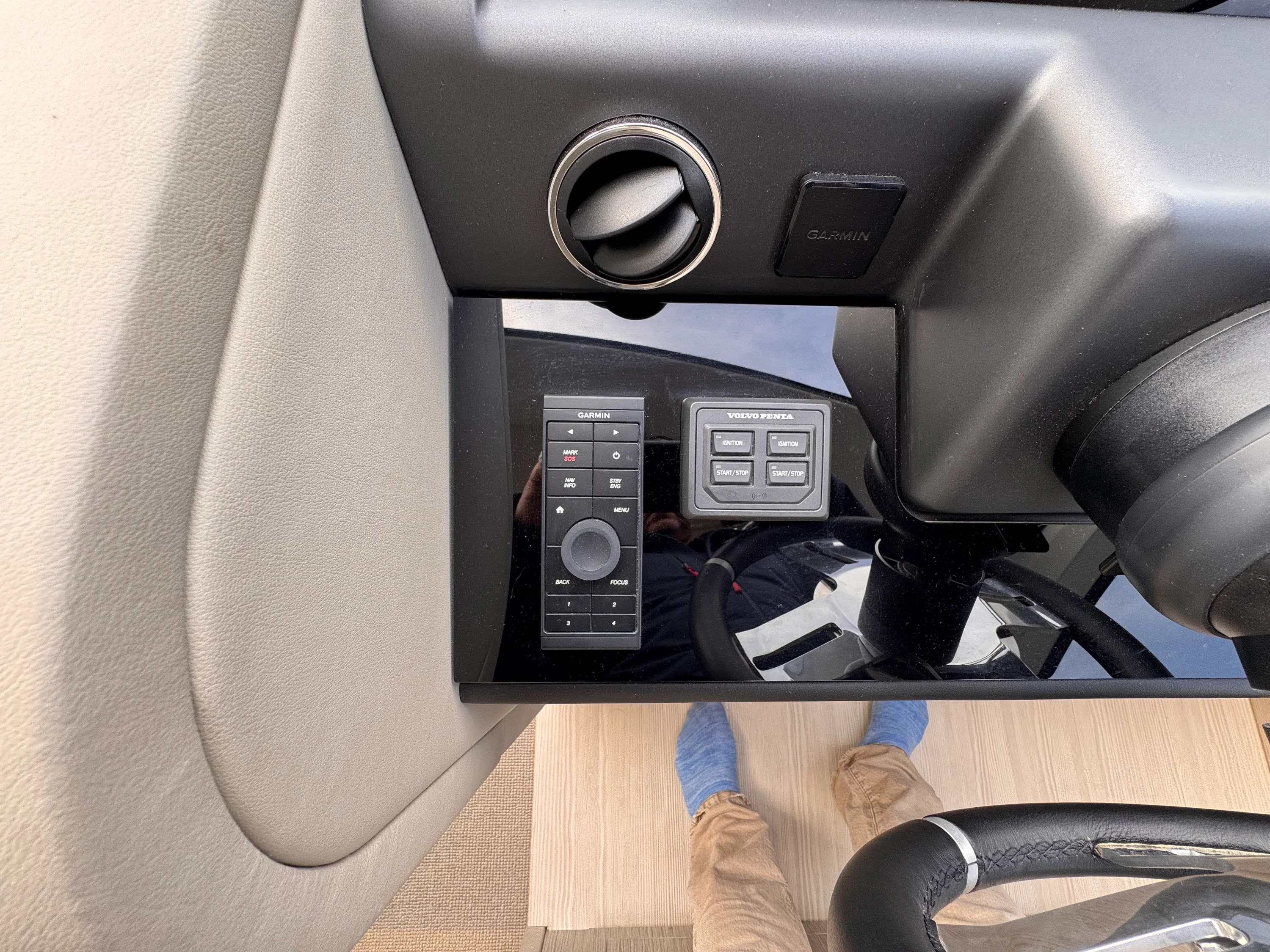 2025 Azimut 53 FLY Image Thumbnail #57