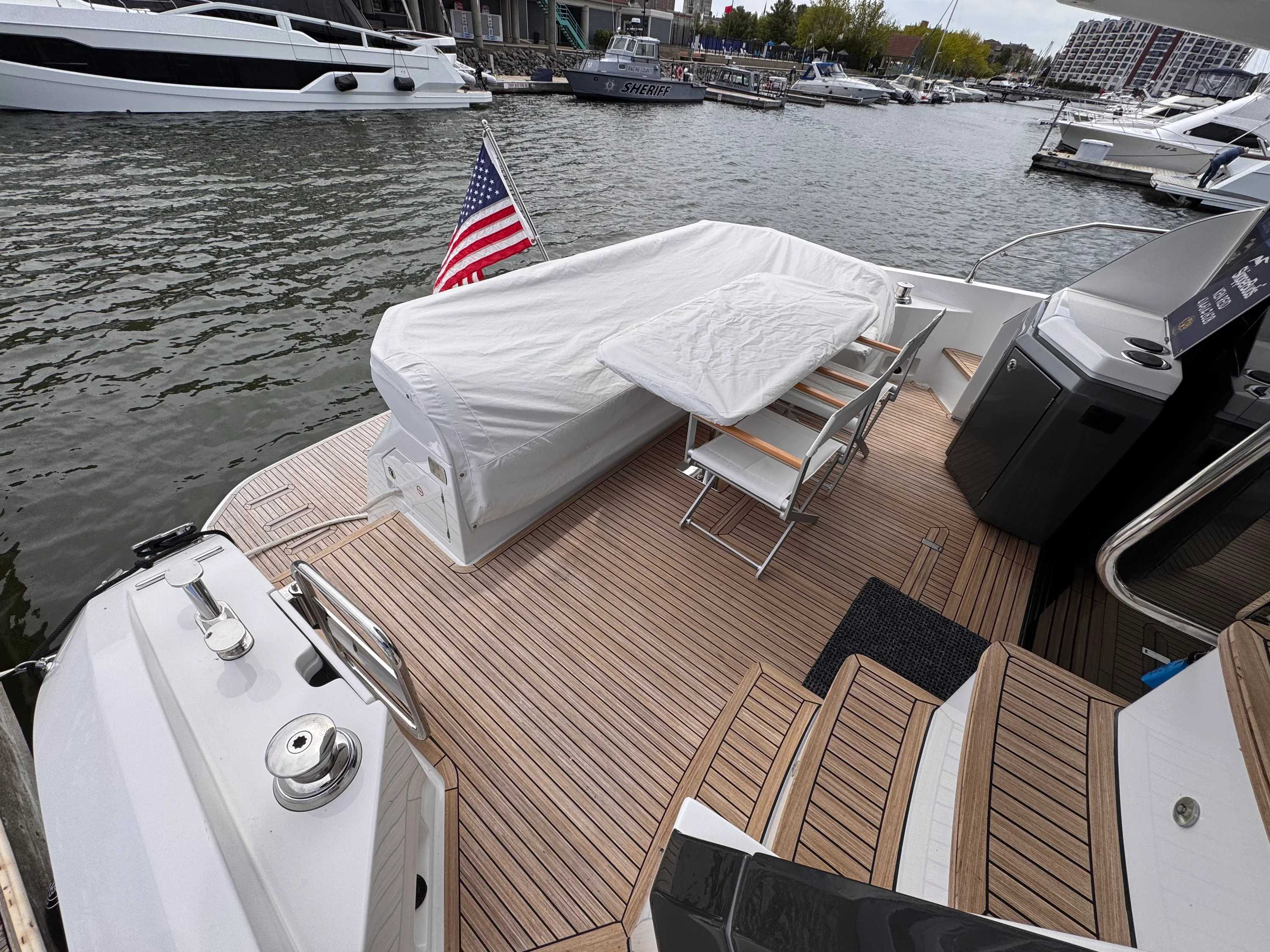 2025 Azimut 53 FLY Image Thumbnail #4