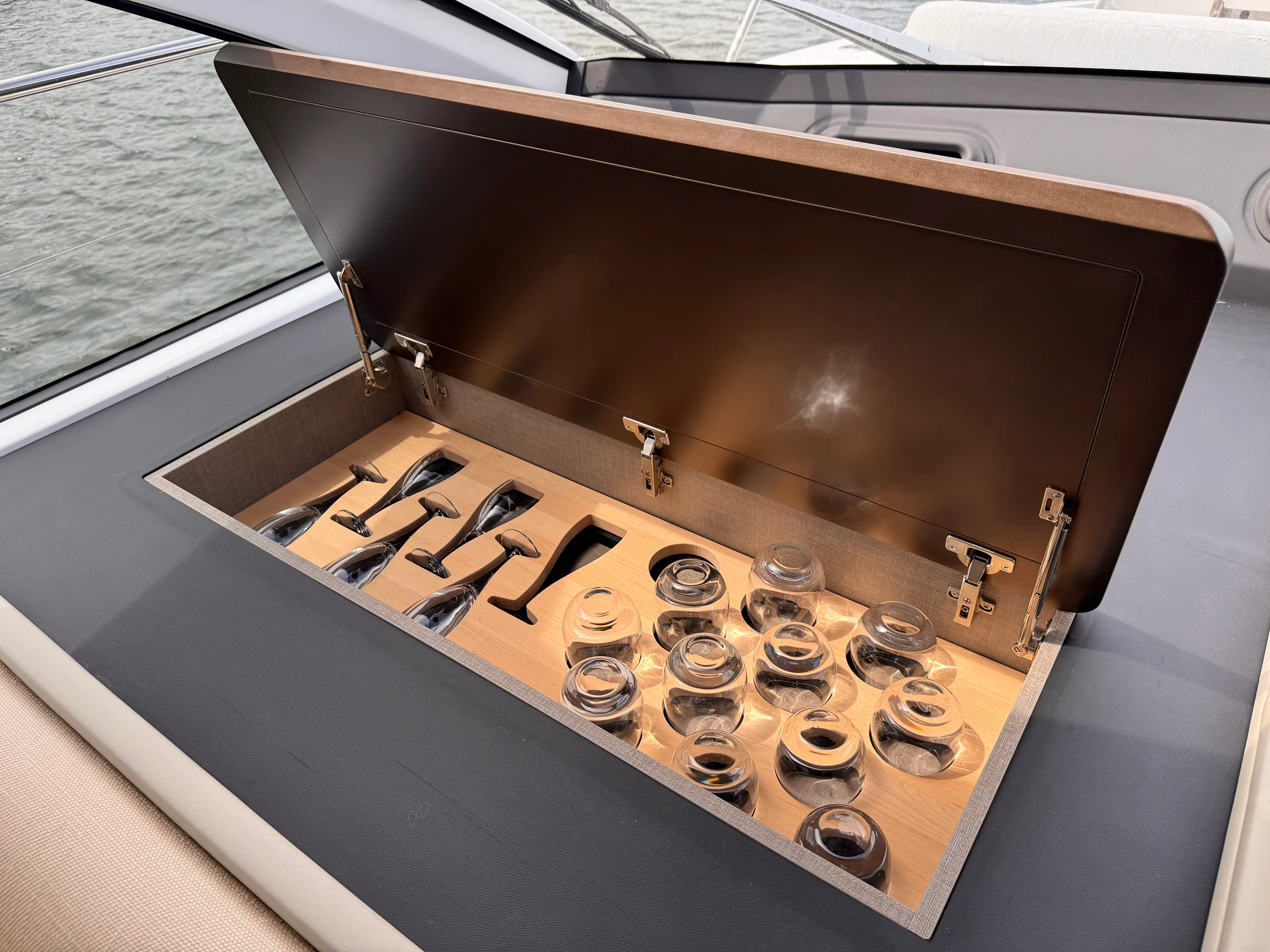 2025 Azimut 53 FLY Image Thumbnail #50