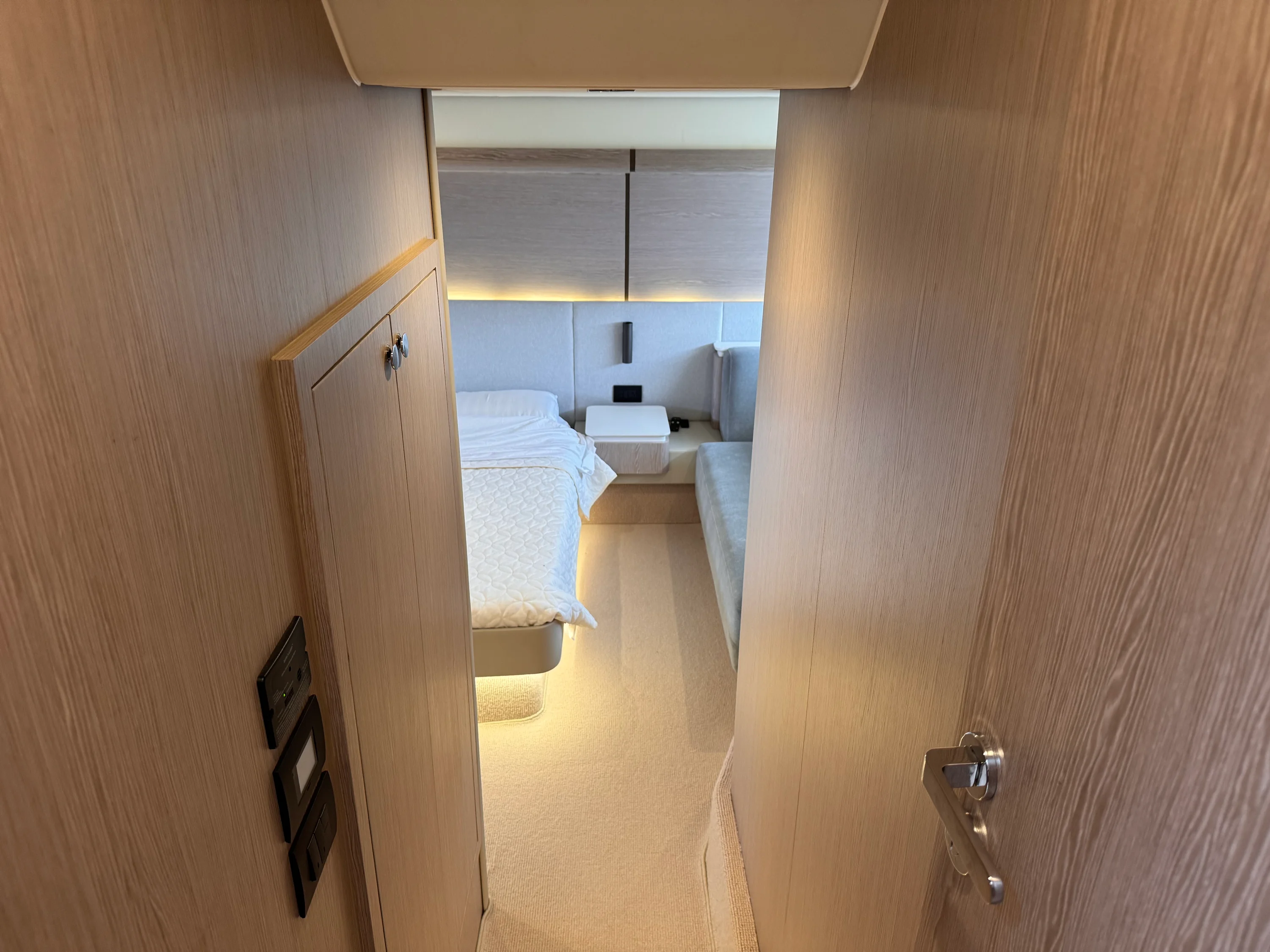 2025 Azimut 53 FLY Image Thumbnail #64