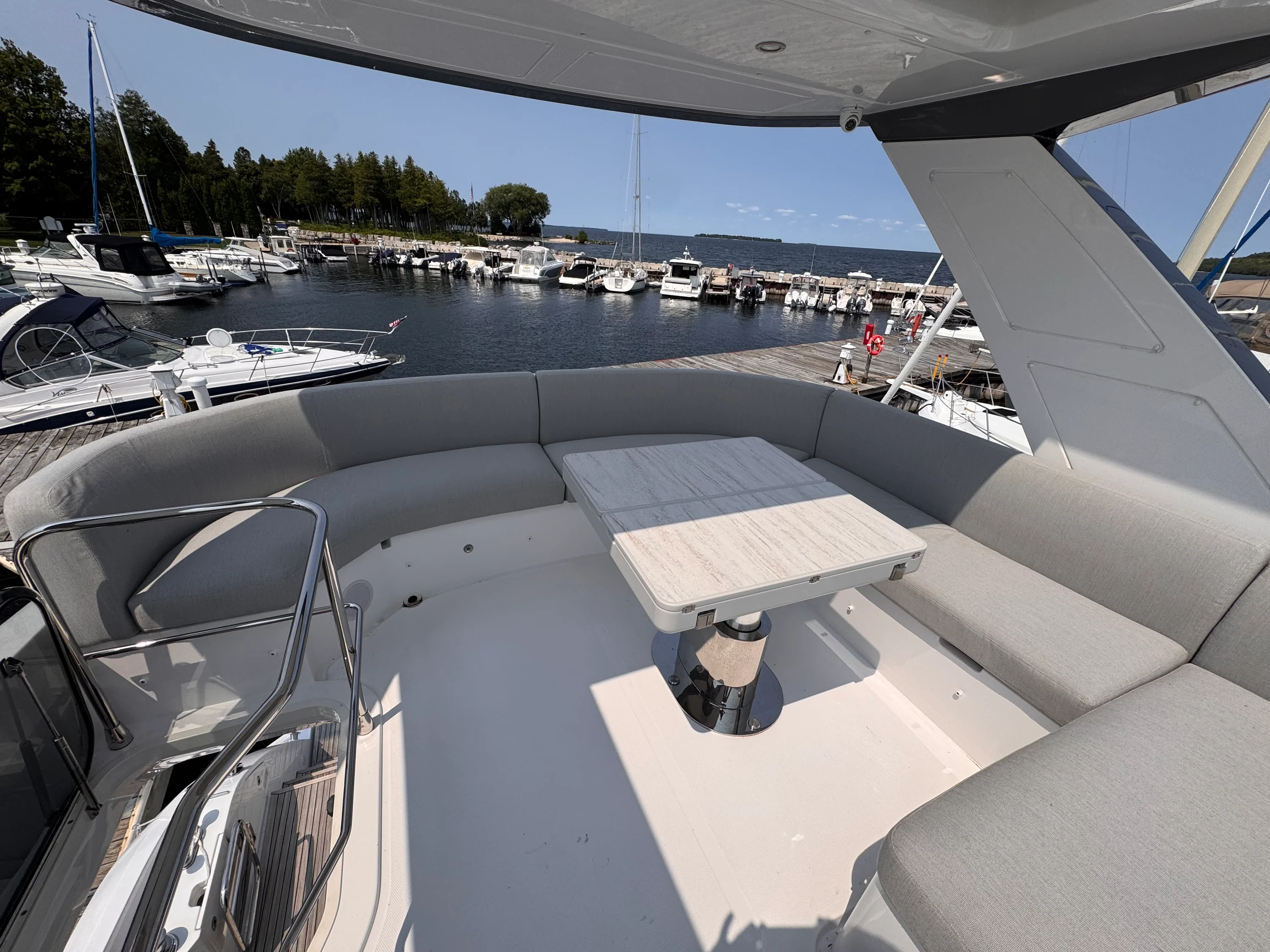 2025 Azimut 53 FLY Image Thumbnail #49