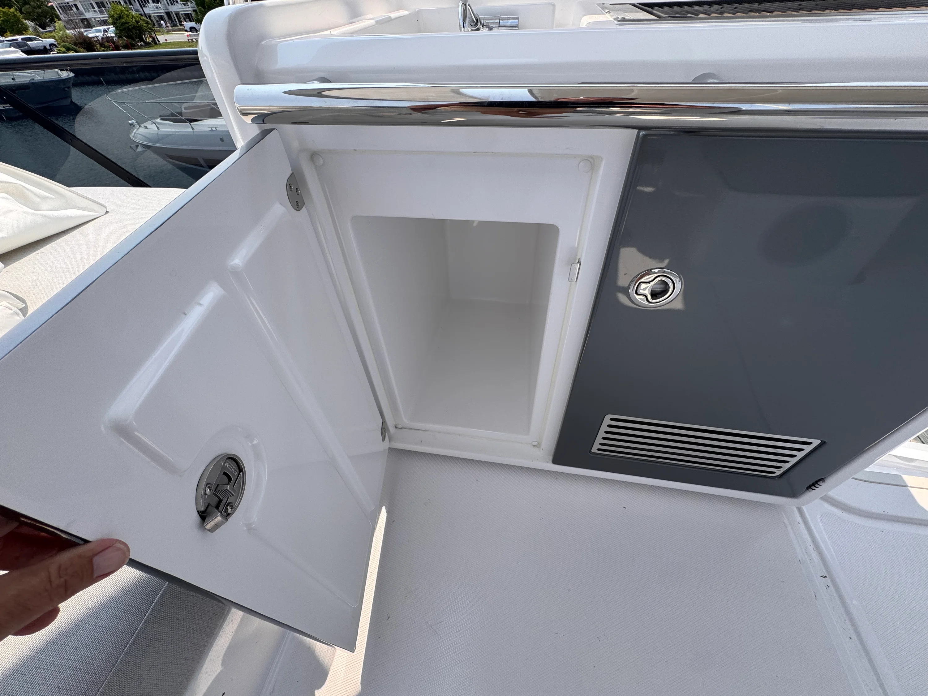 2025 Azimut 53 FLY Image Thumbnail #58