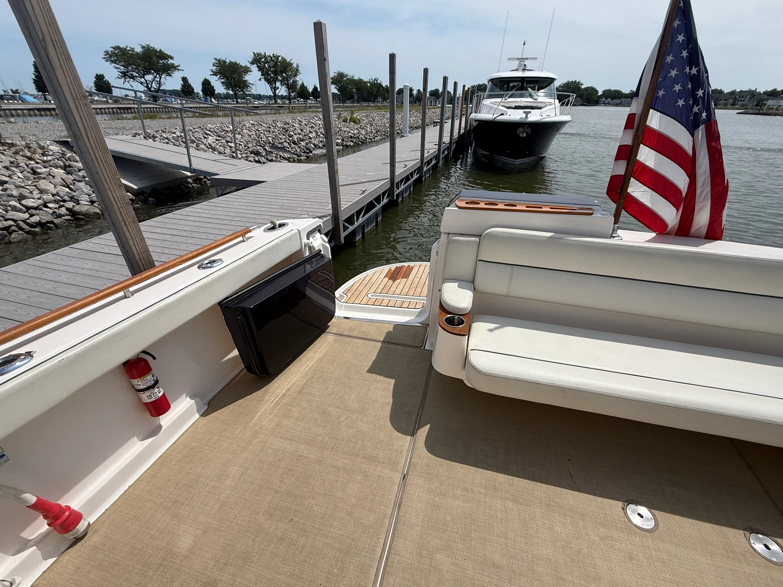 2016 Tiara Yachts 39 CORONET Image Thumbnail #10