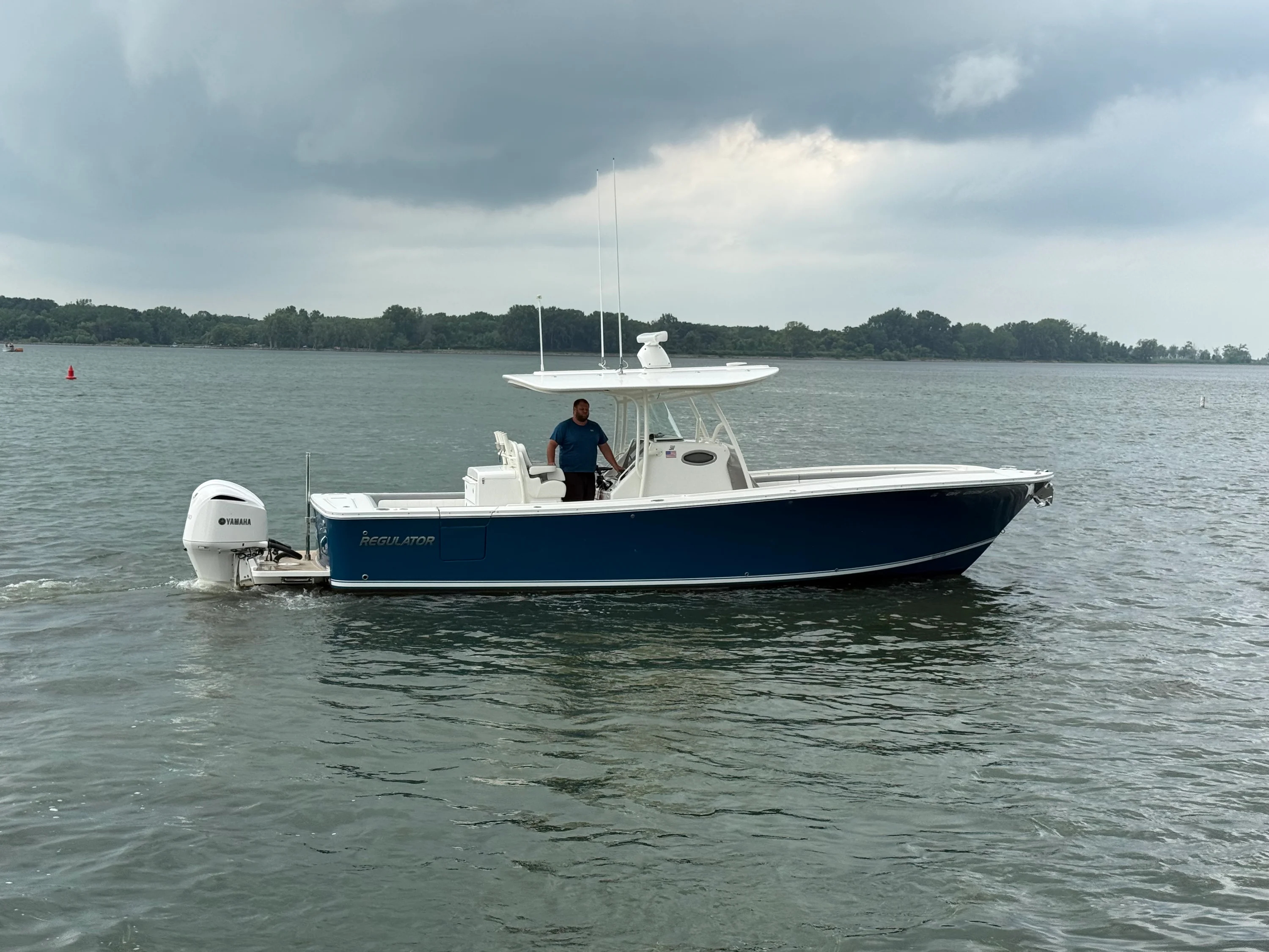 2019 Regulator 31 Image Thumbnail #5