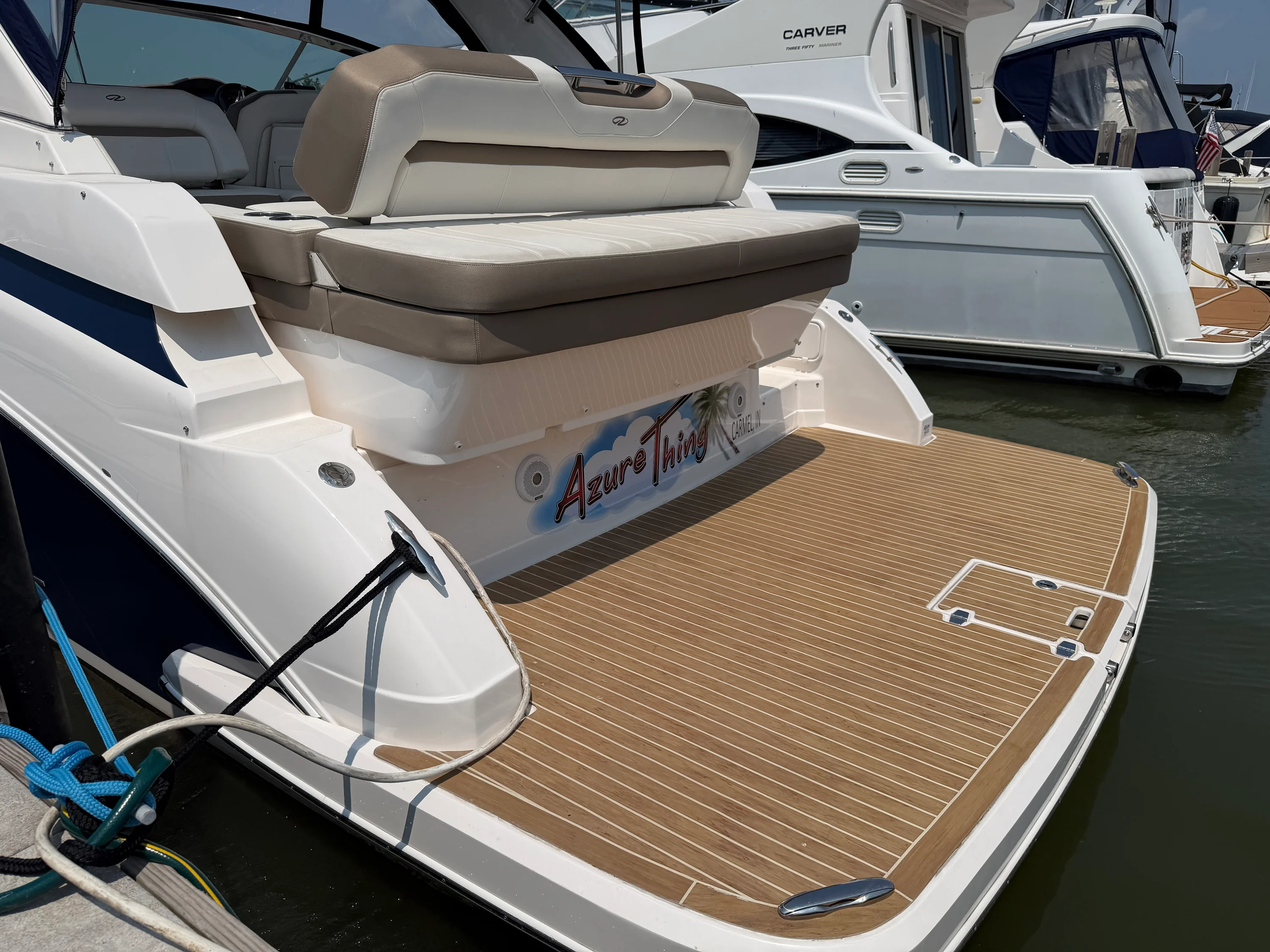 2017 Regal 32 EXPRESS Image Thumbnail #4