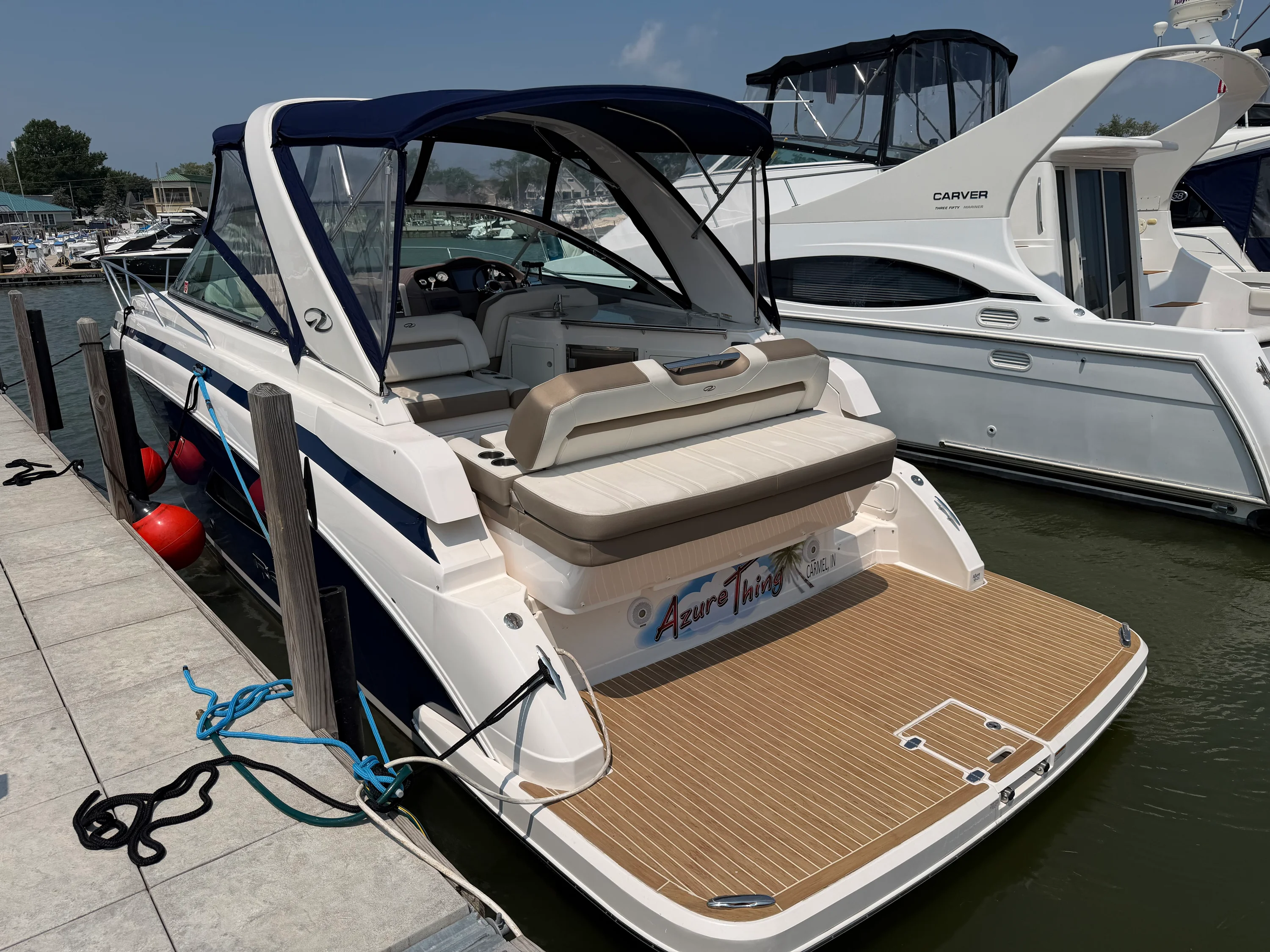 2017 Regal 32 EXPRESS Image Thumbnail #3