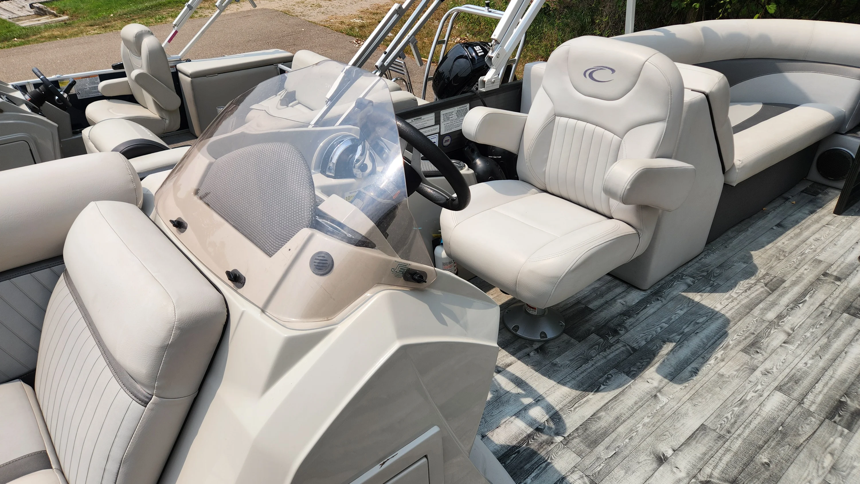 2018 Crest II 230 SLC Image Thumbnail #21