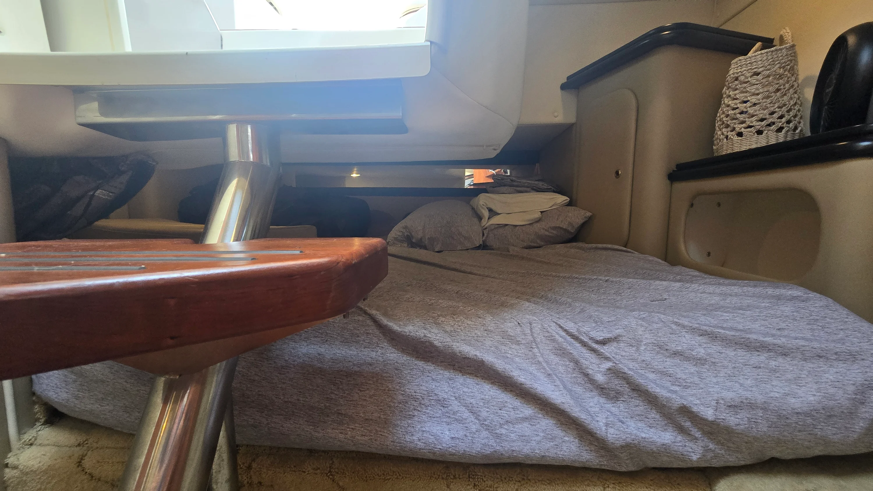 2004 Rinker 290 FIESTA VEE Image Thumbnail #20