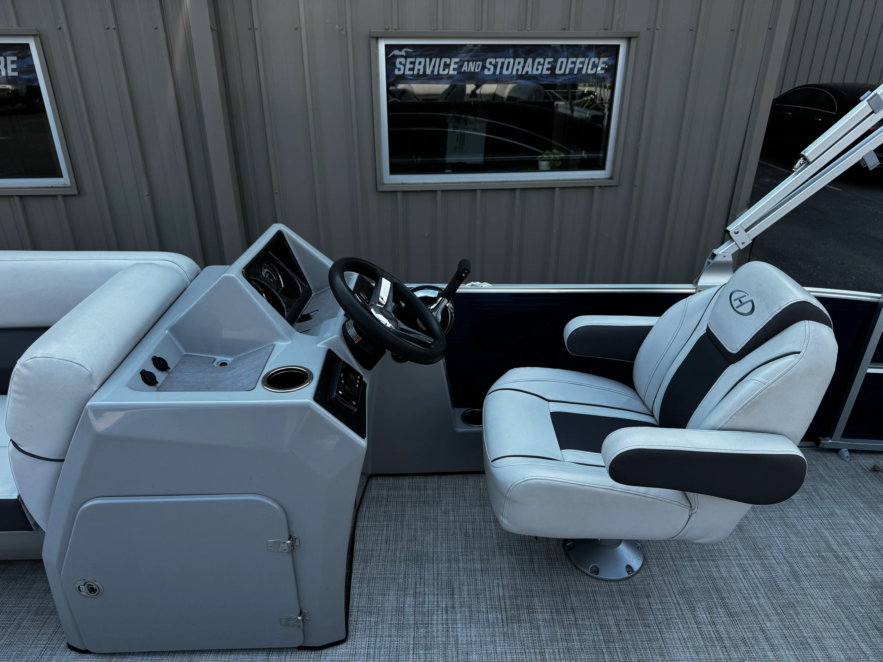 2021 Harris 230 CRUISER Image Thumbnail #13