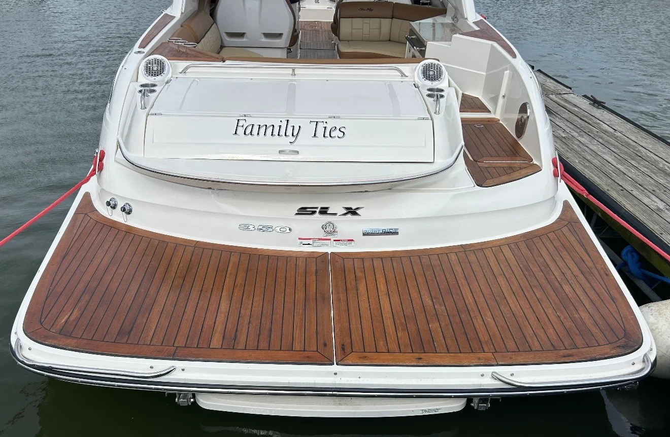 2015 Sea Ray 350 SLX Image Thumbnail #4