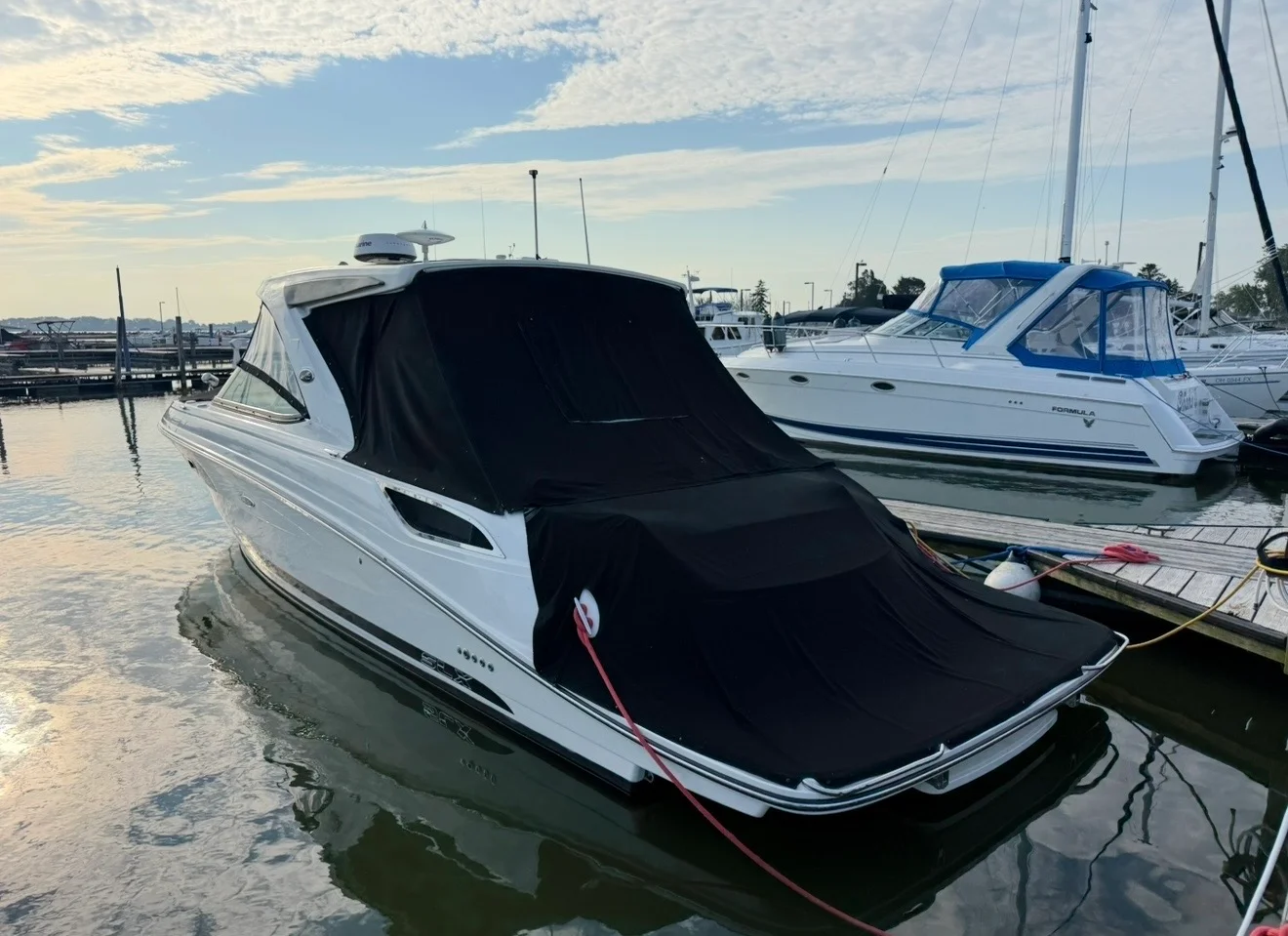 2015 Sea Ray 350 SLX Image Thumbnail #2