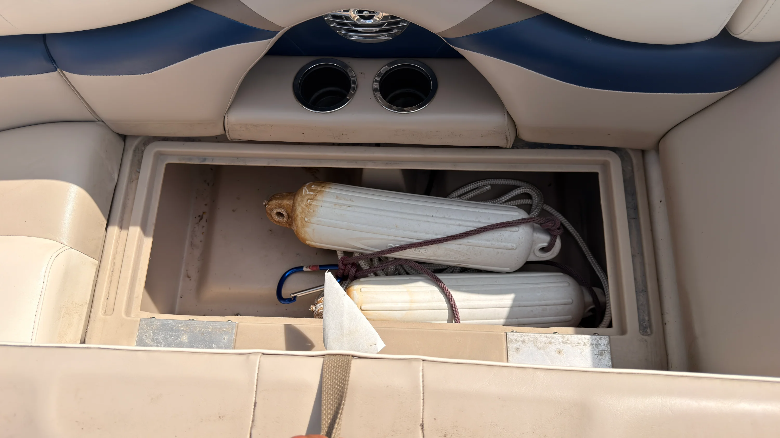 2011 Sylvan 820 MIRAGE Image Thumbnail #15