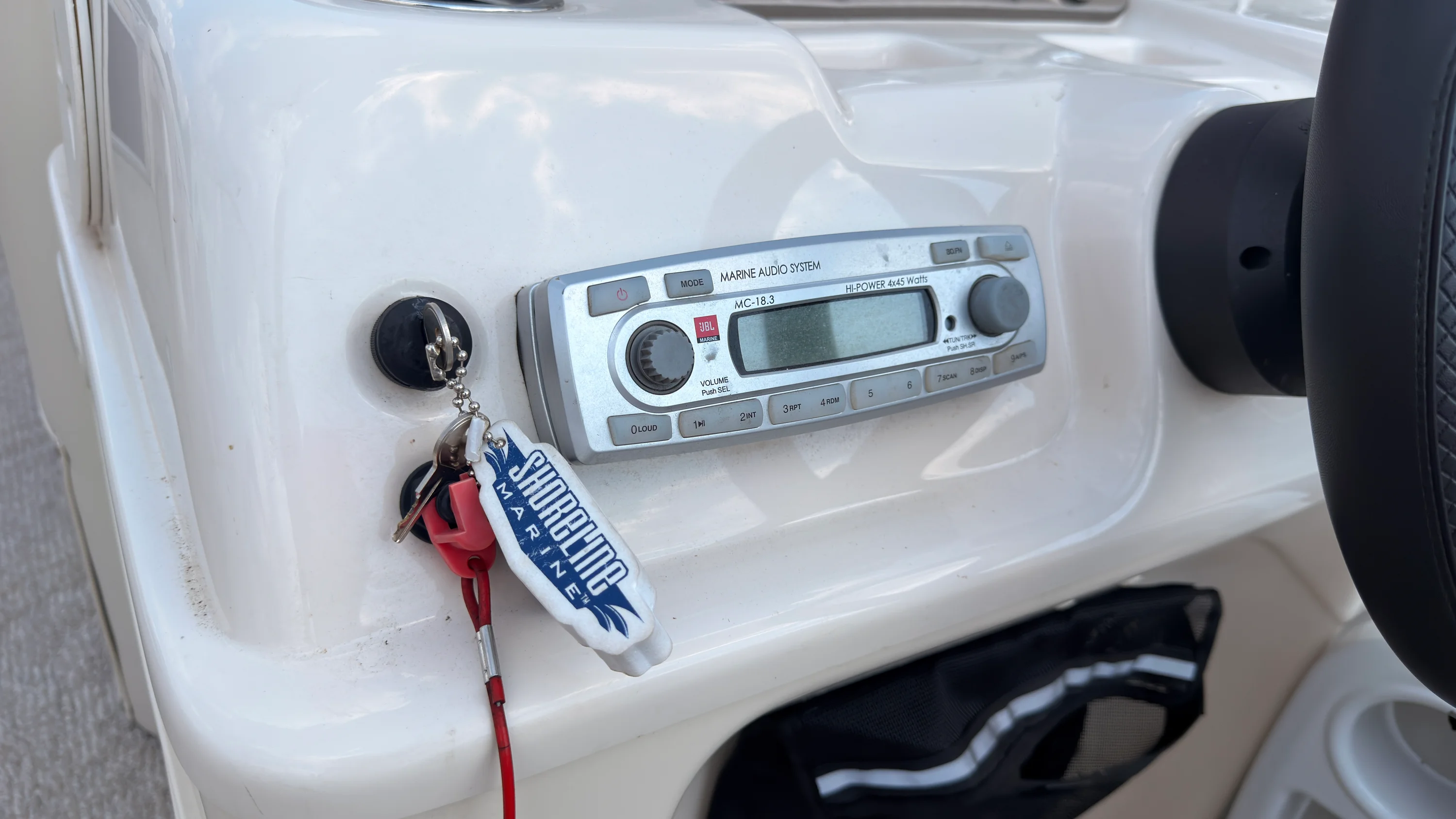 2011 Sylvan 820 MIRAGE Image Thumbnail #34