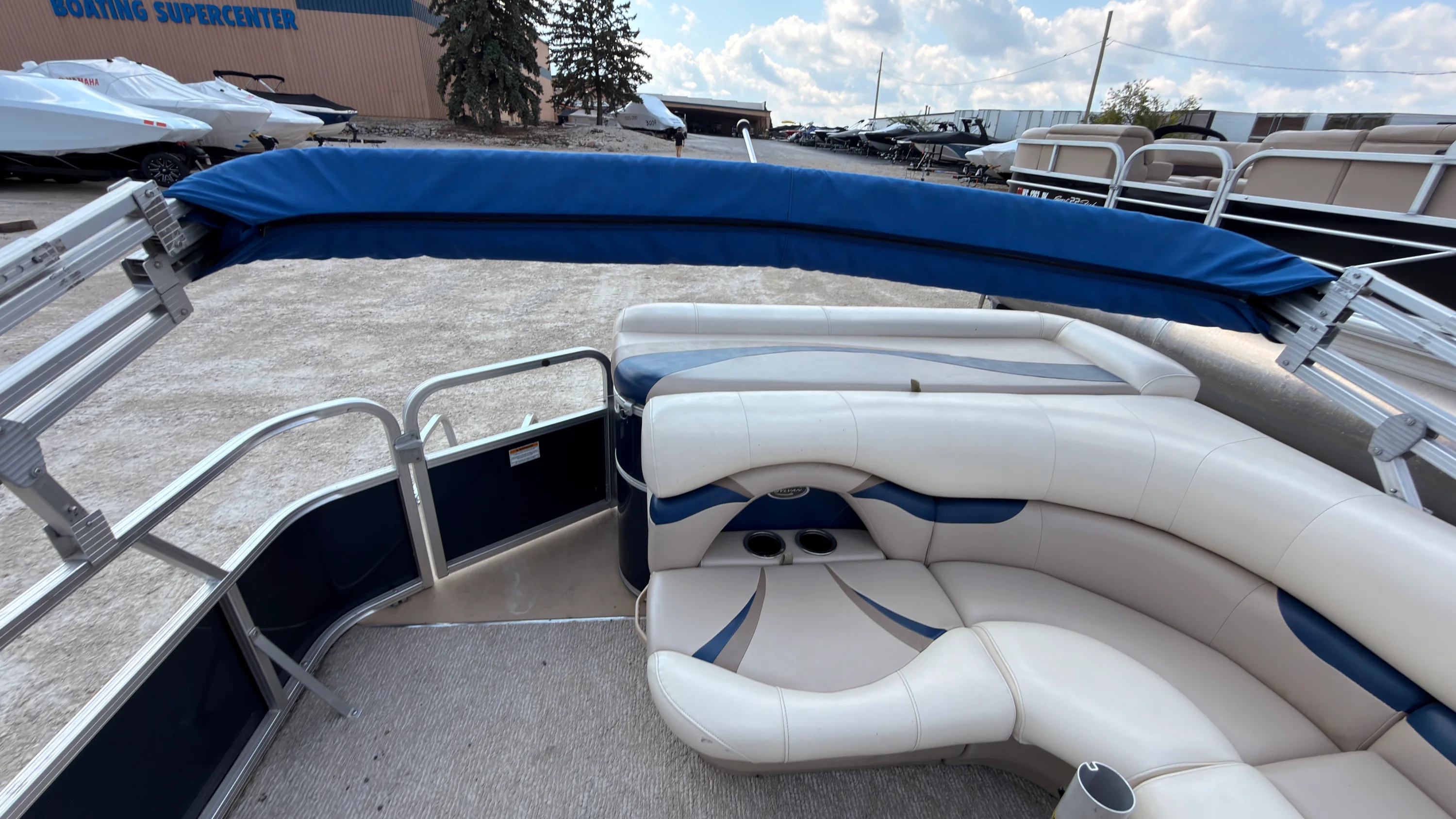 2011 Sylvan 820 MIRAGE Image Thumbnail #35