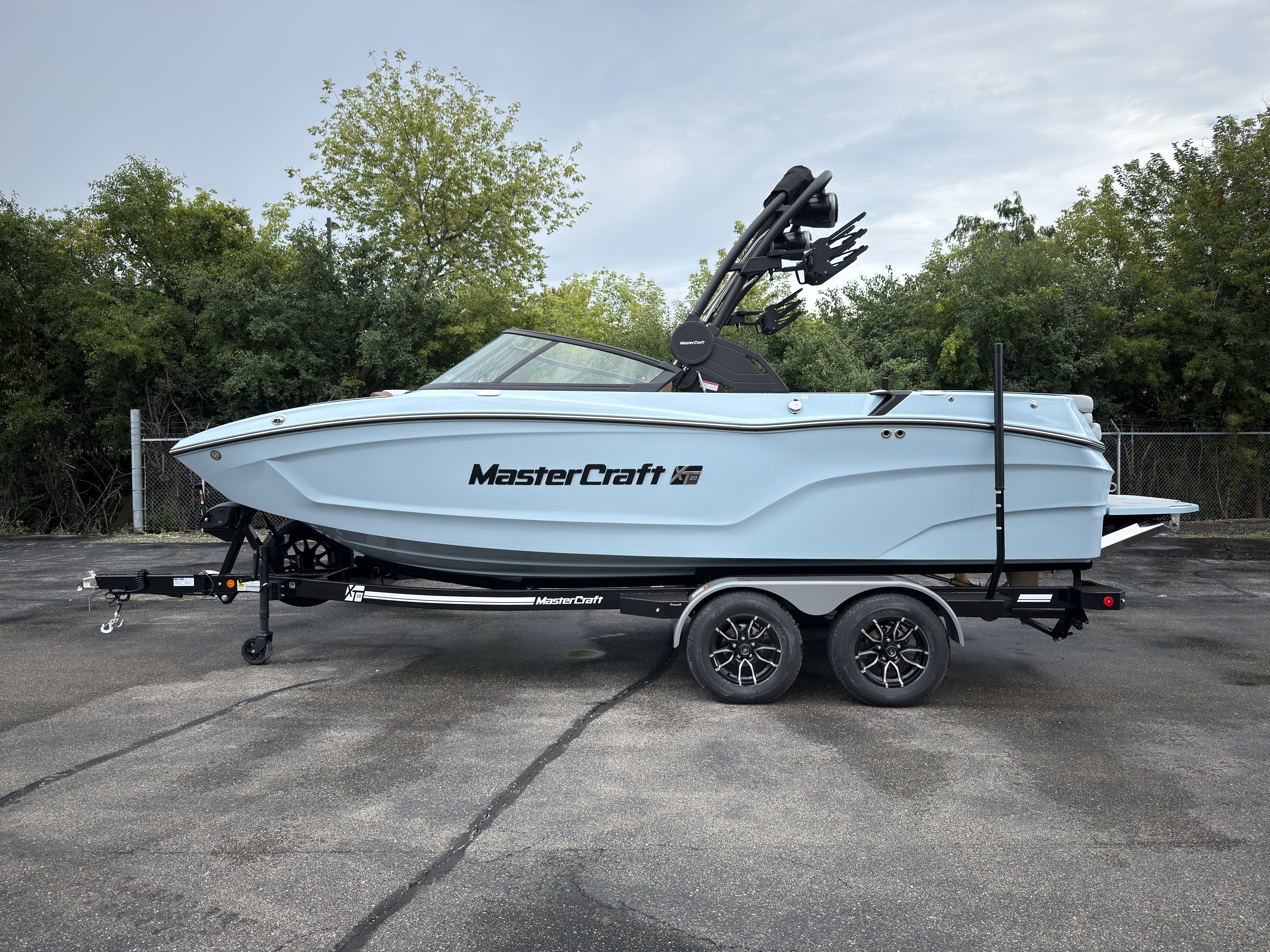 2027 MasterCraft XT20  for Sale in Bay City, MI