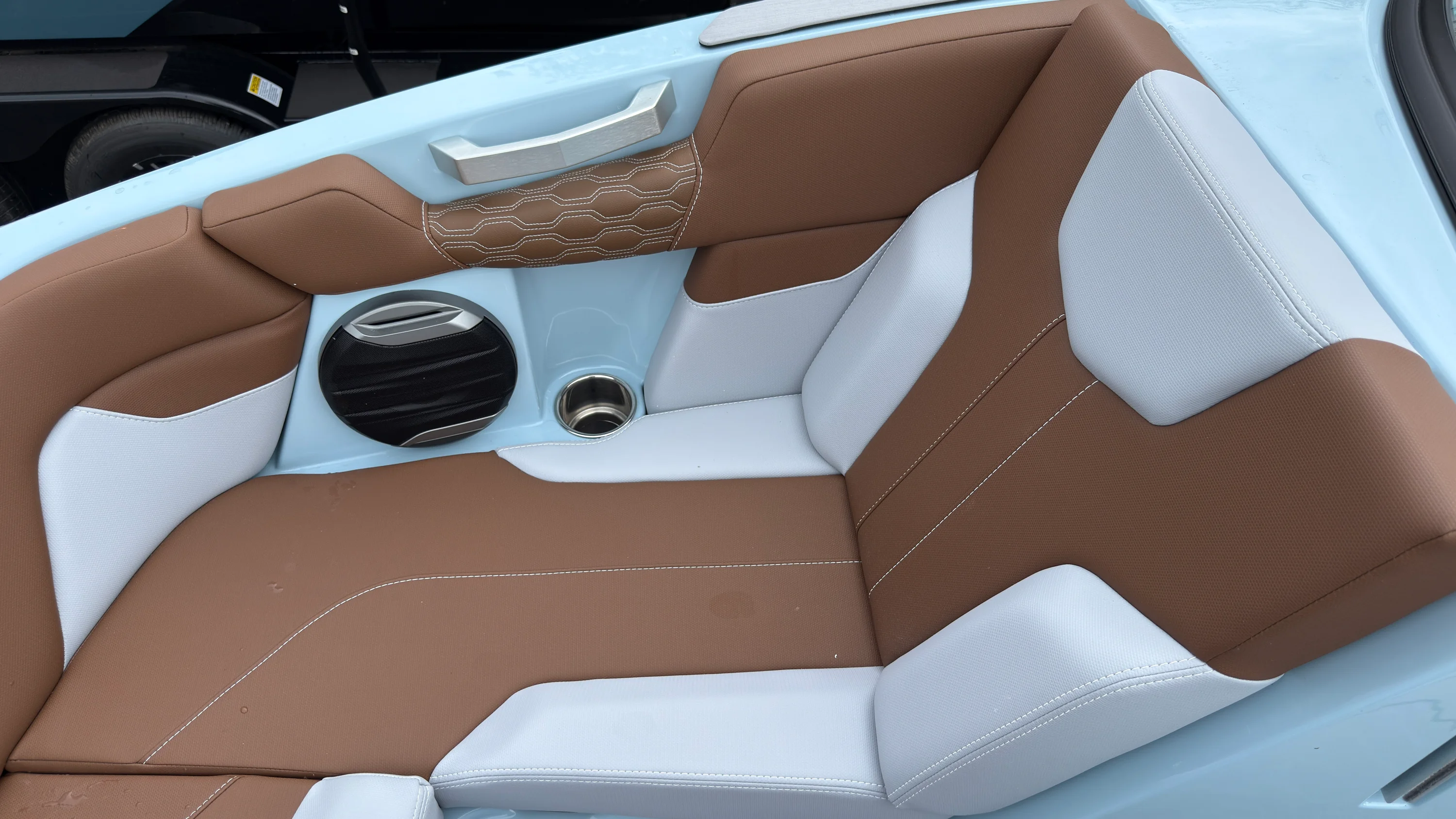 2027 Mastercraft XT20 Image Thumbnail #52