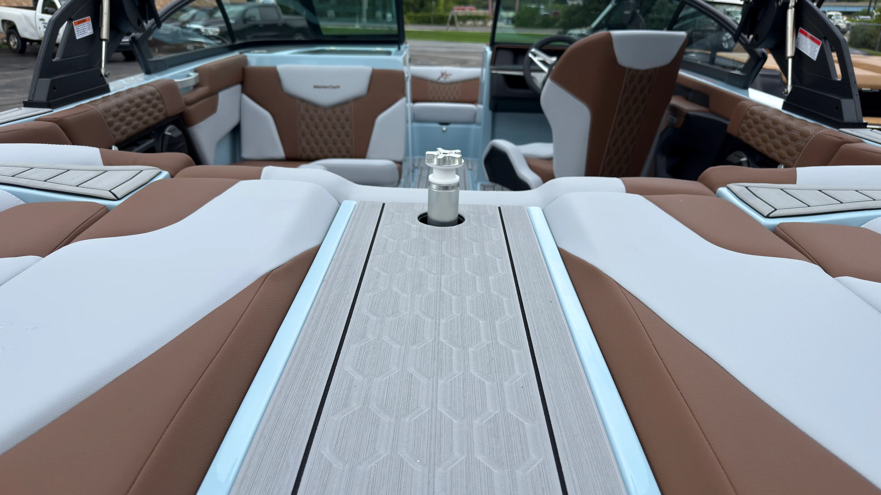 2027 Mastercraft XT20 Image Thumbnail #14