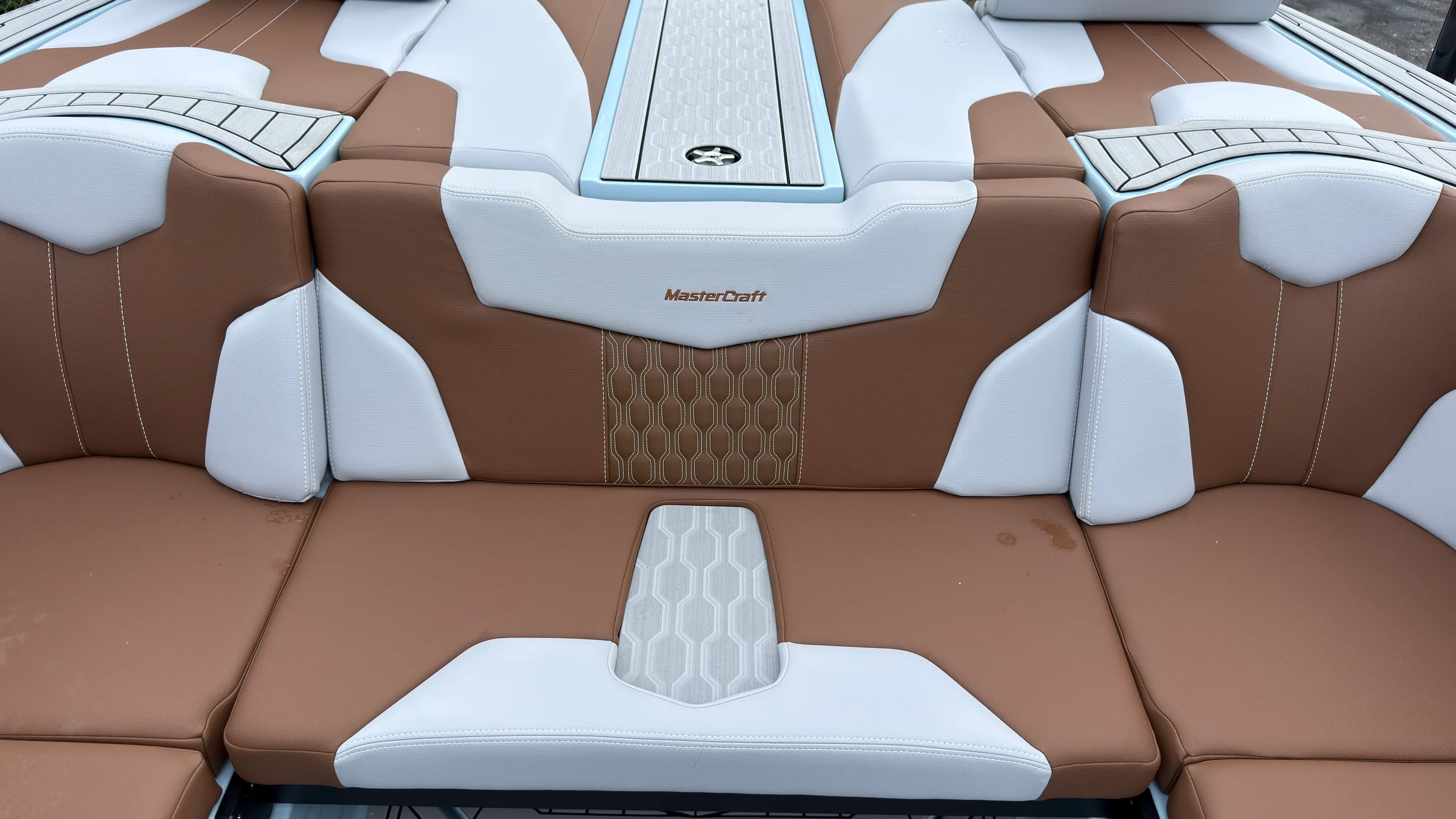 2027 Mastercraft XT20 Image Thumbnail #24