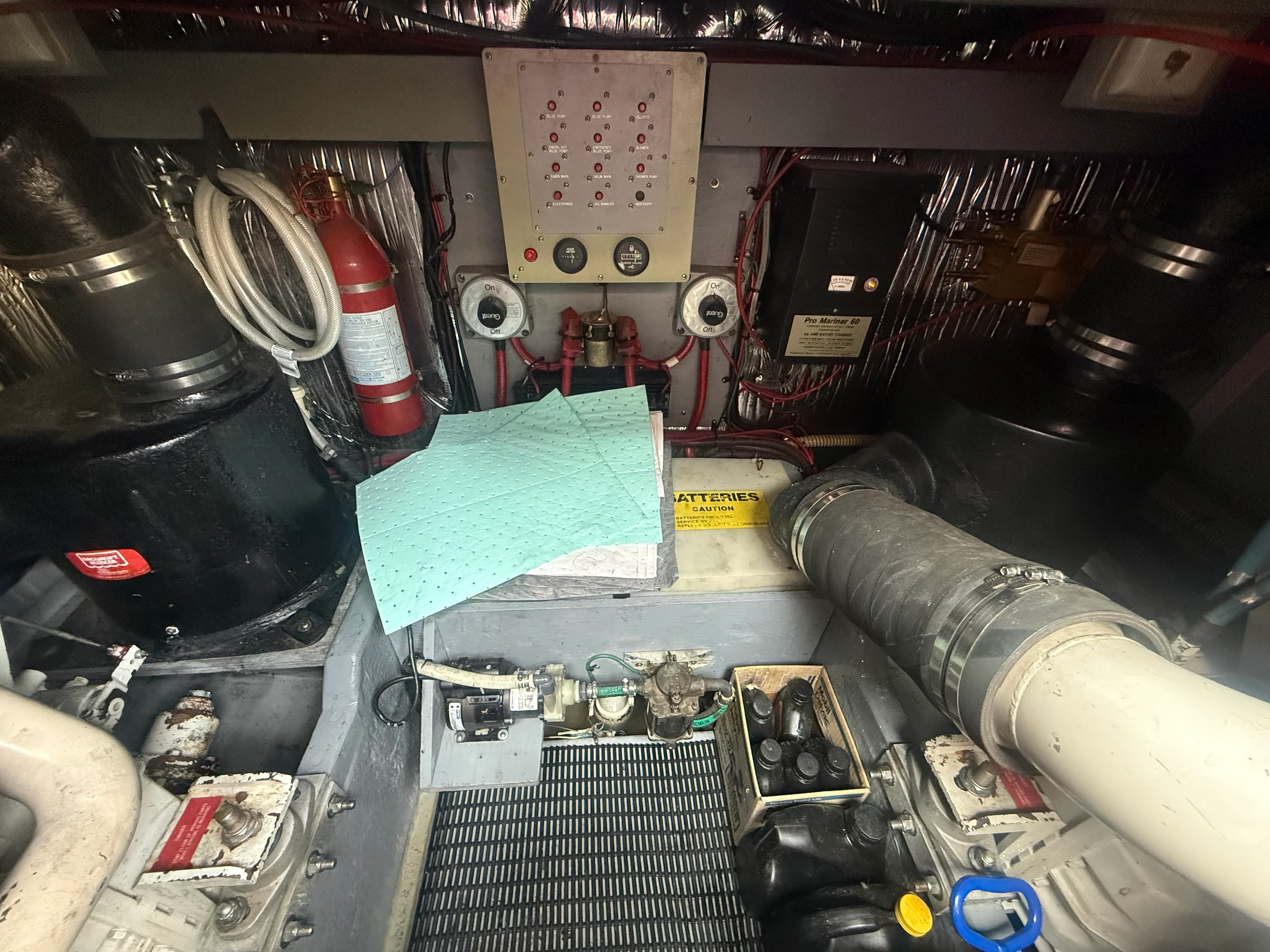 1993 Sea Ray 44 SUNDANCER Image Thumbnail #31