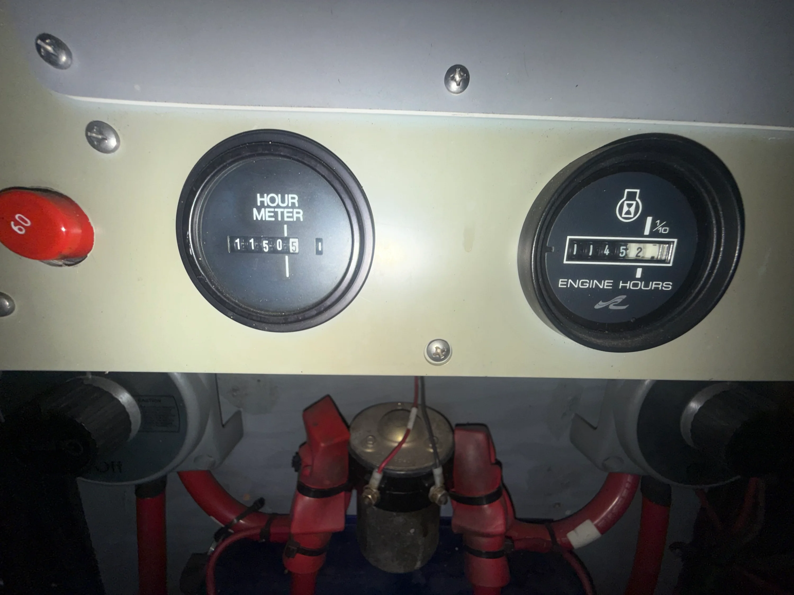 1993 Sea Ray 44 SUNDANCER Image Thumbnail #32