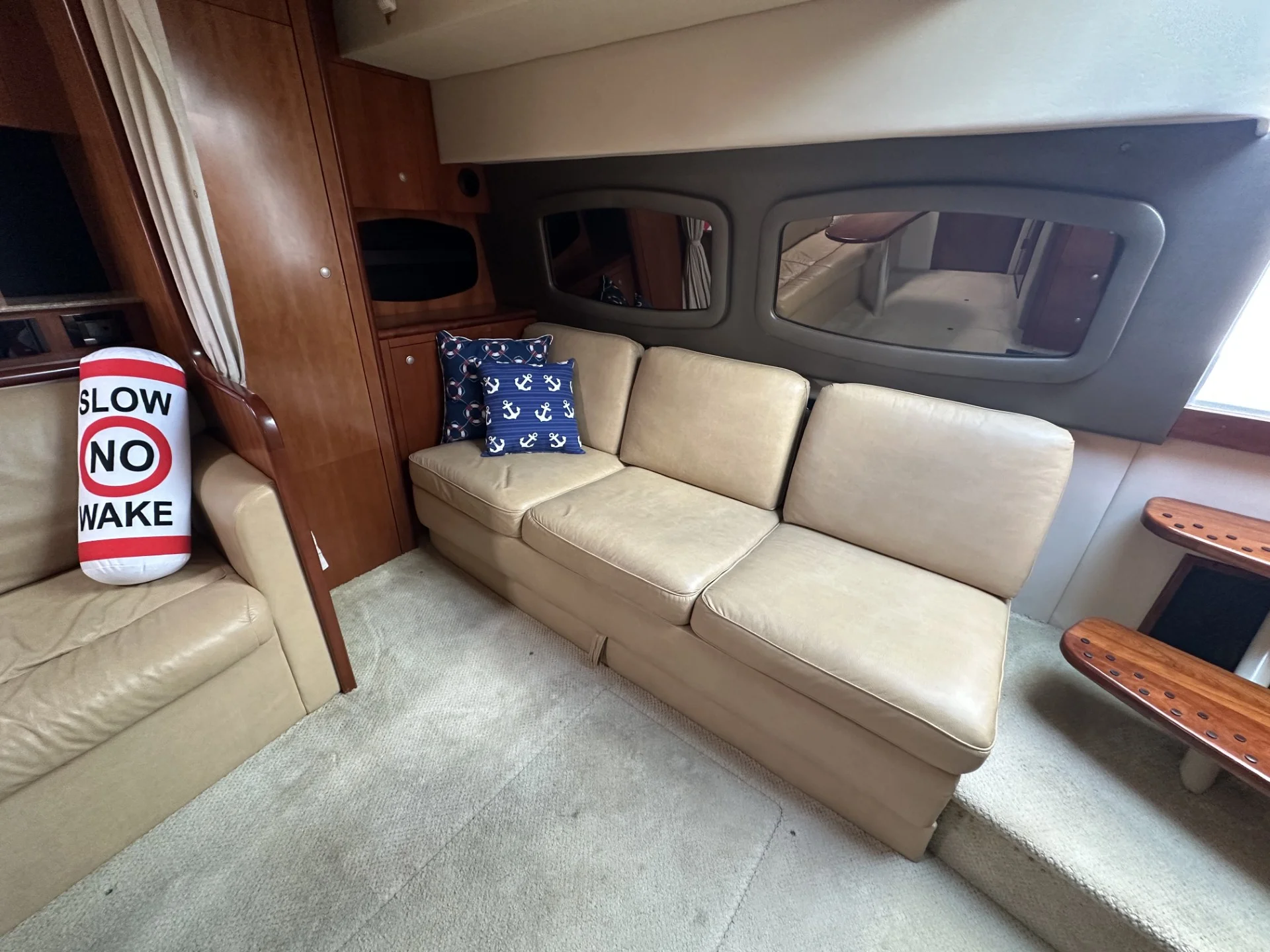 2008 Cruisers Yachts 390 SPORTS COUPE Image Thumbnail #54
