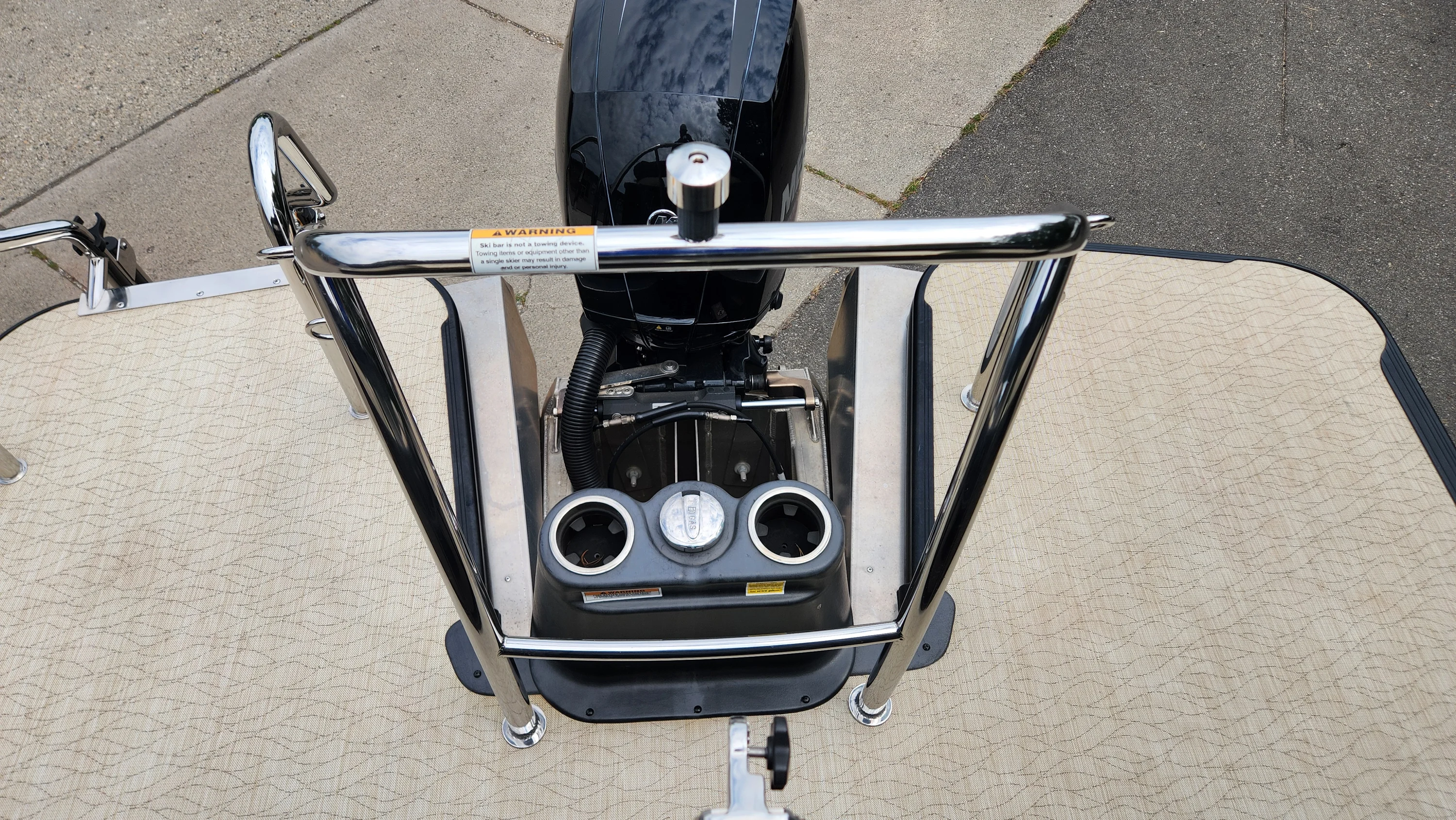 2019 Barletta E22Q Image Thumbnail #44