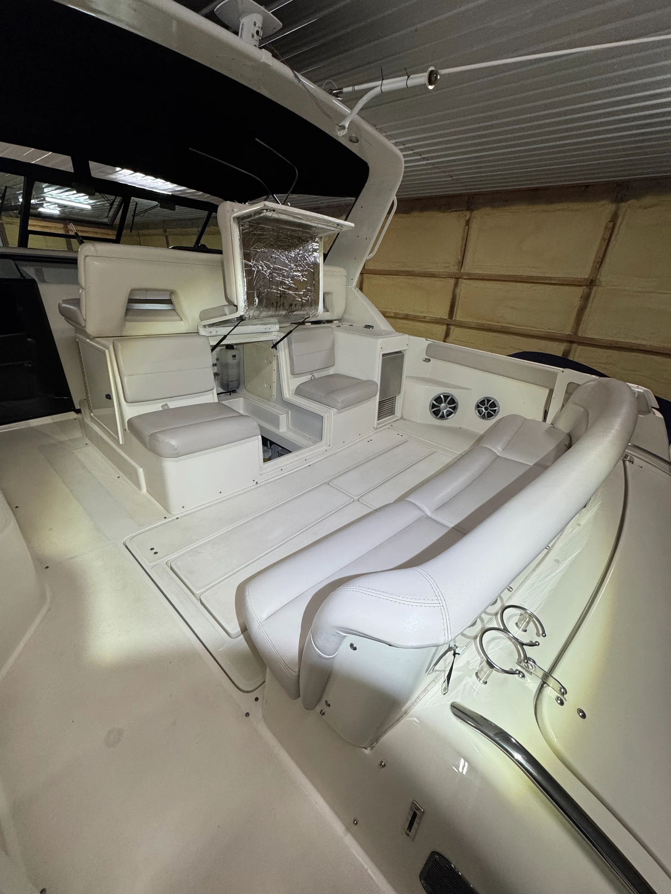 1997 Tiara Yachts 4000 EXPRESS Image Thumbnail #12