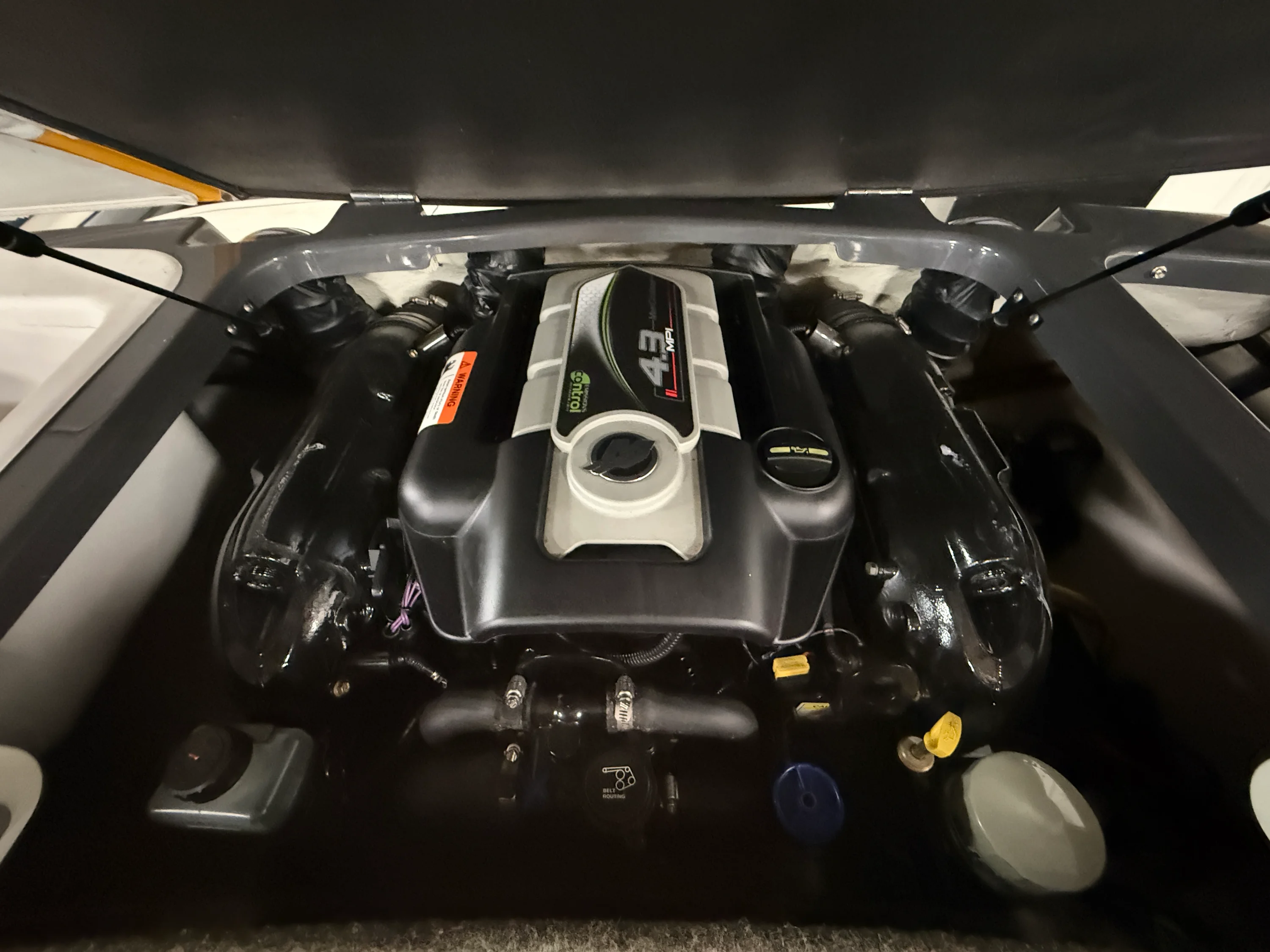 2017 Glastron 185 GTS Image Thumbnail #15