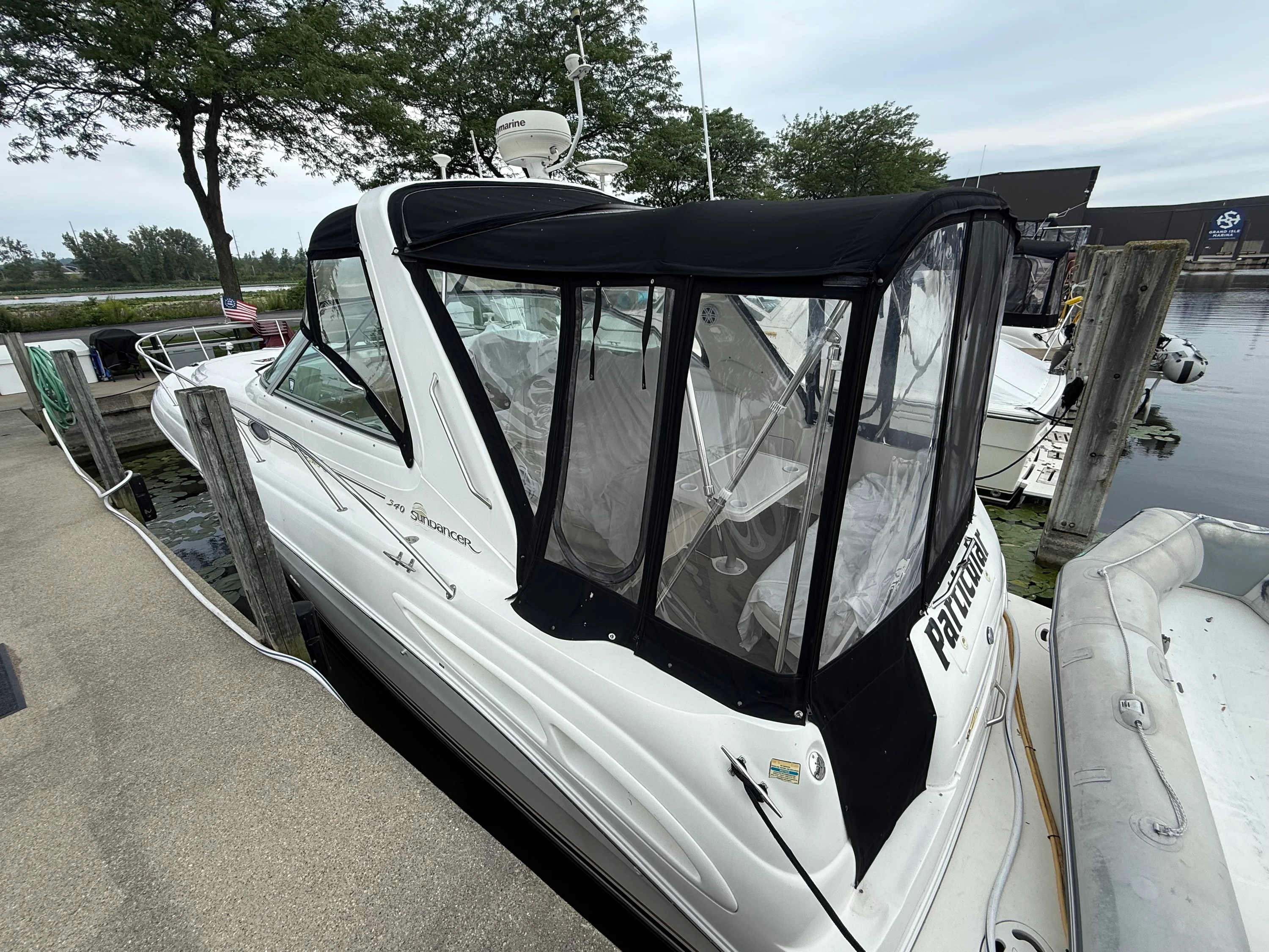 1999 Sea Ray 340 SUNDANCER Image Thumbnail #2