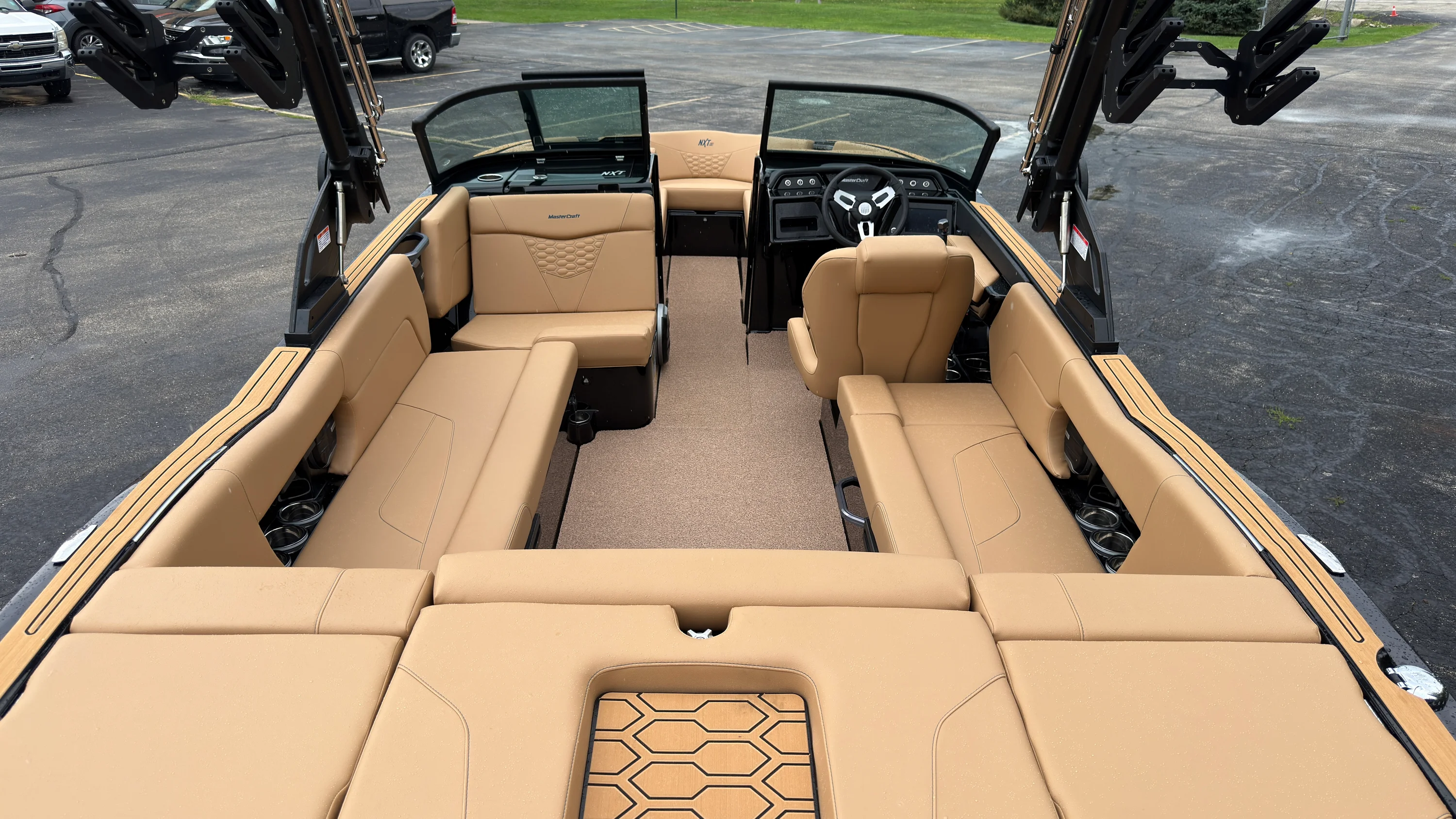 2027 Mastercraft NXT23 Image Thumbnail #9