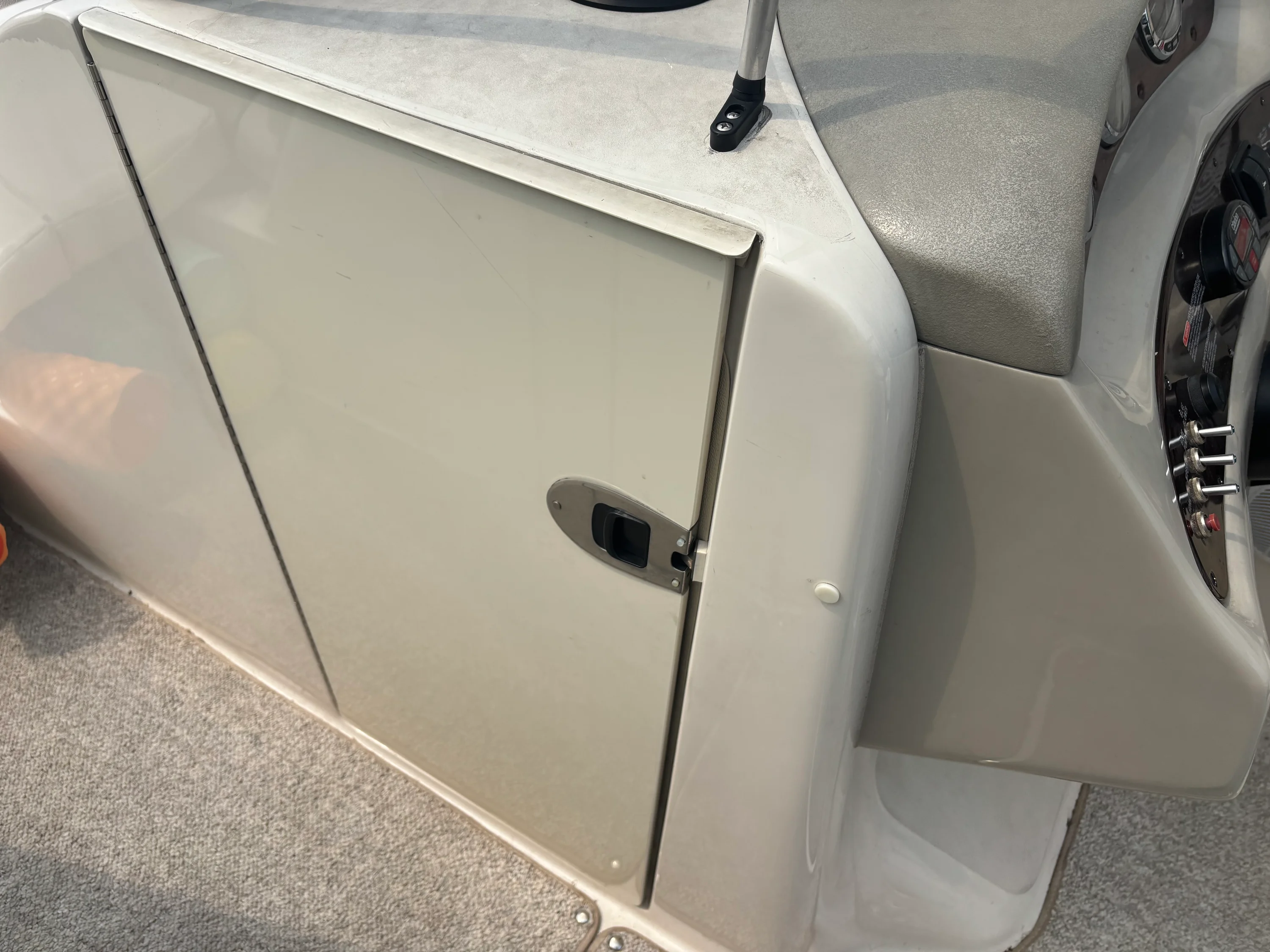 2005 Sea Ray 240 SUNDECK Image Thumbnail #15