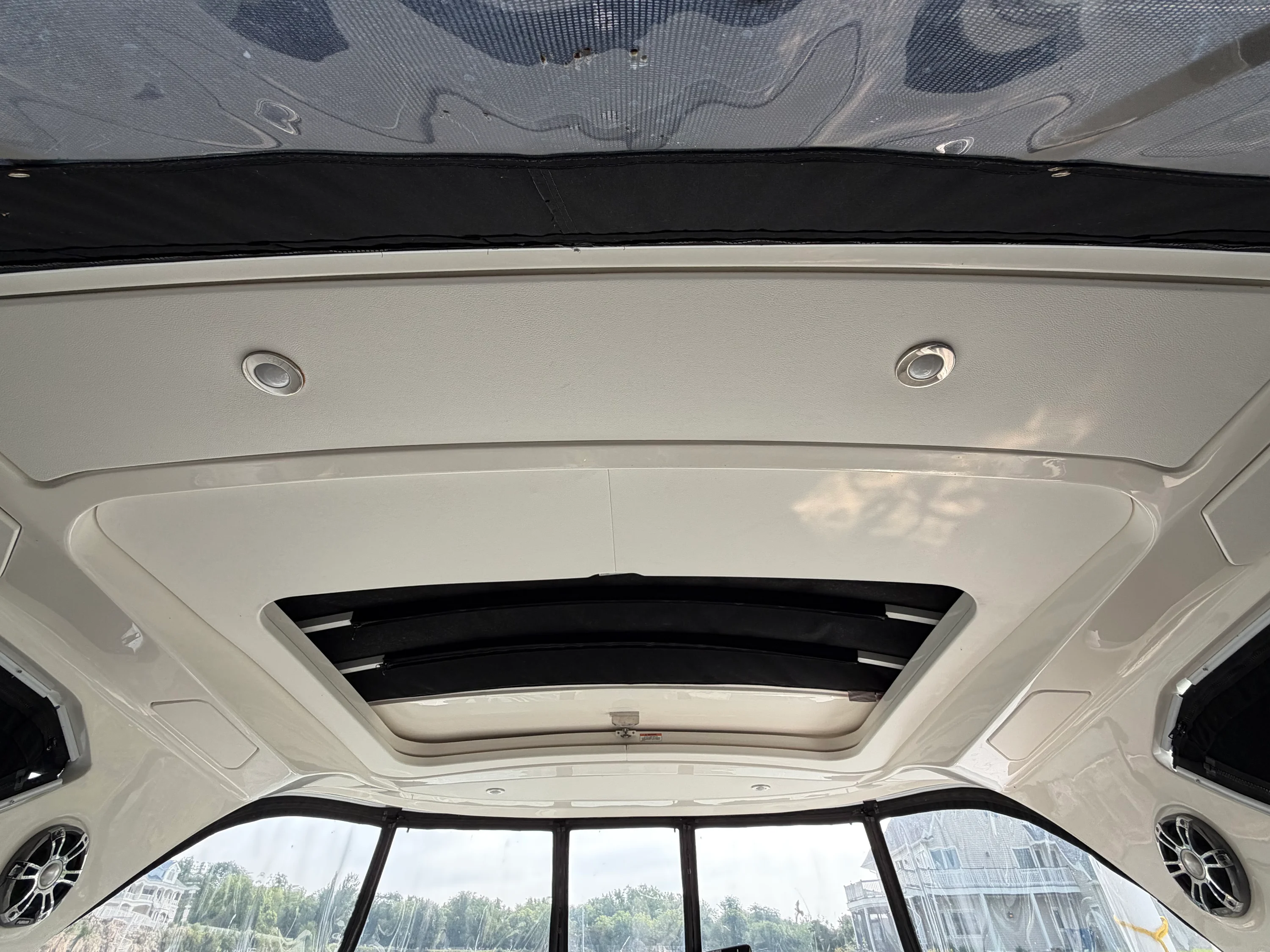 2021 Sea Ray 310 SLX OB Image Thumbnail #12