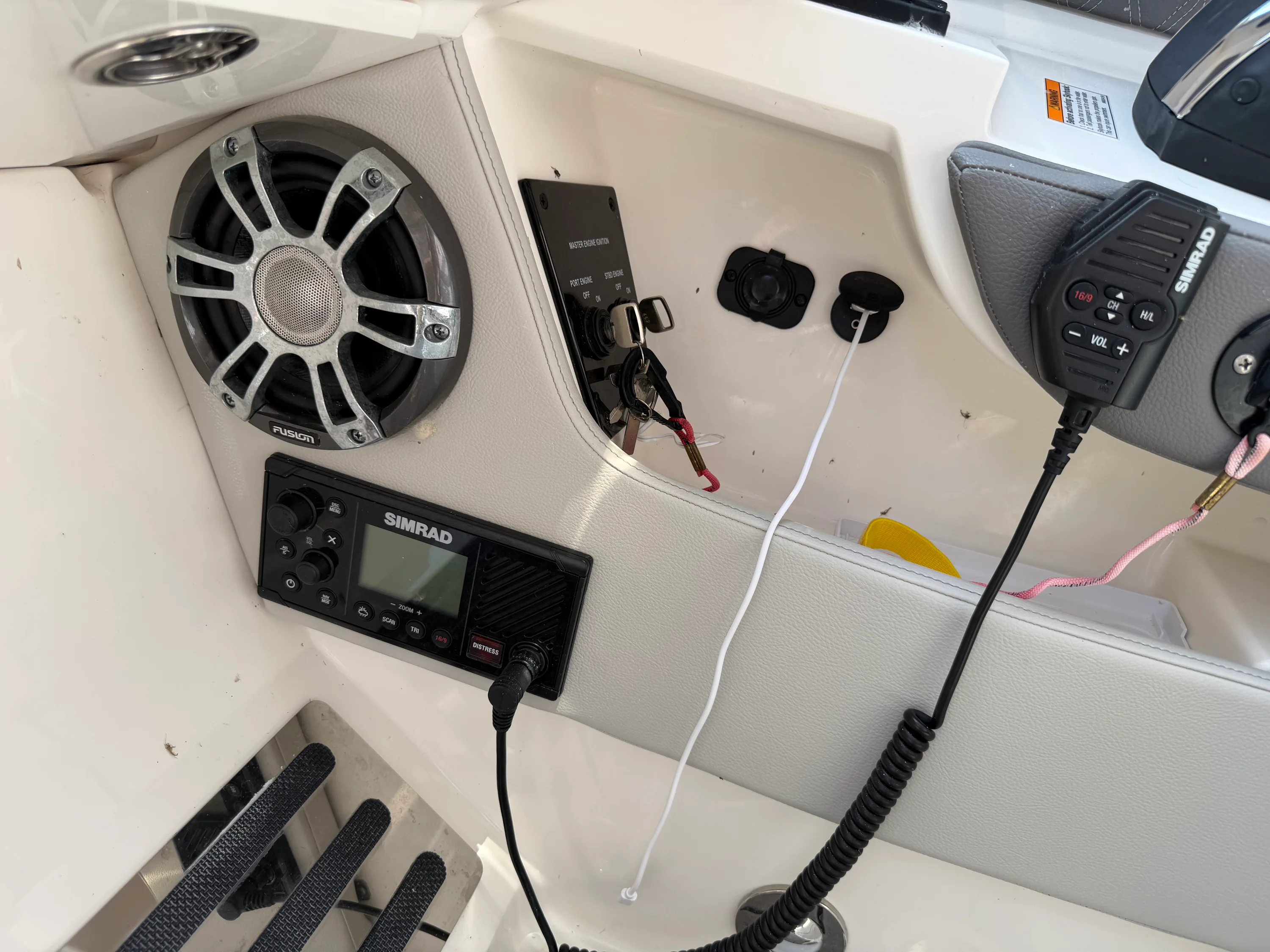2021 Sea Ray 310 SLX OB Image Thumbnail #15
