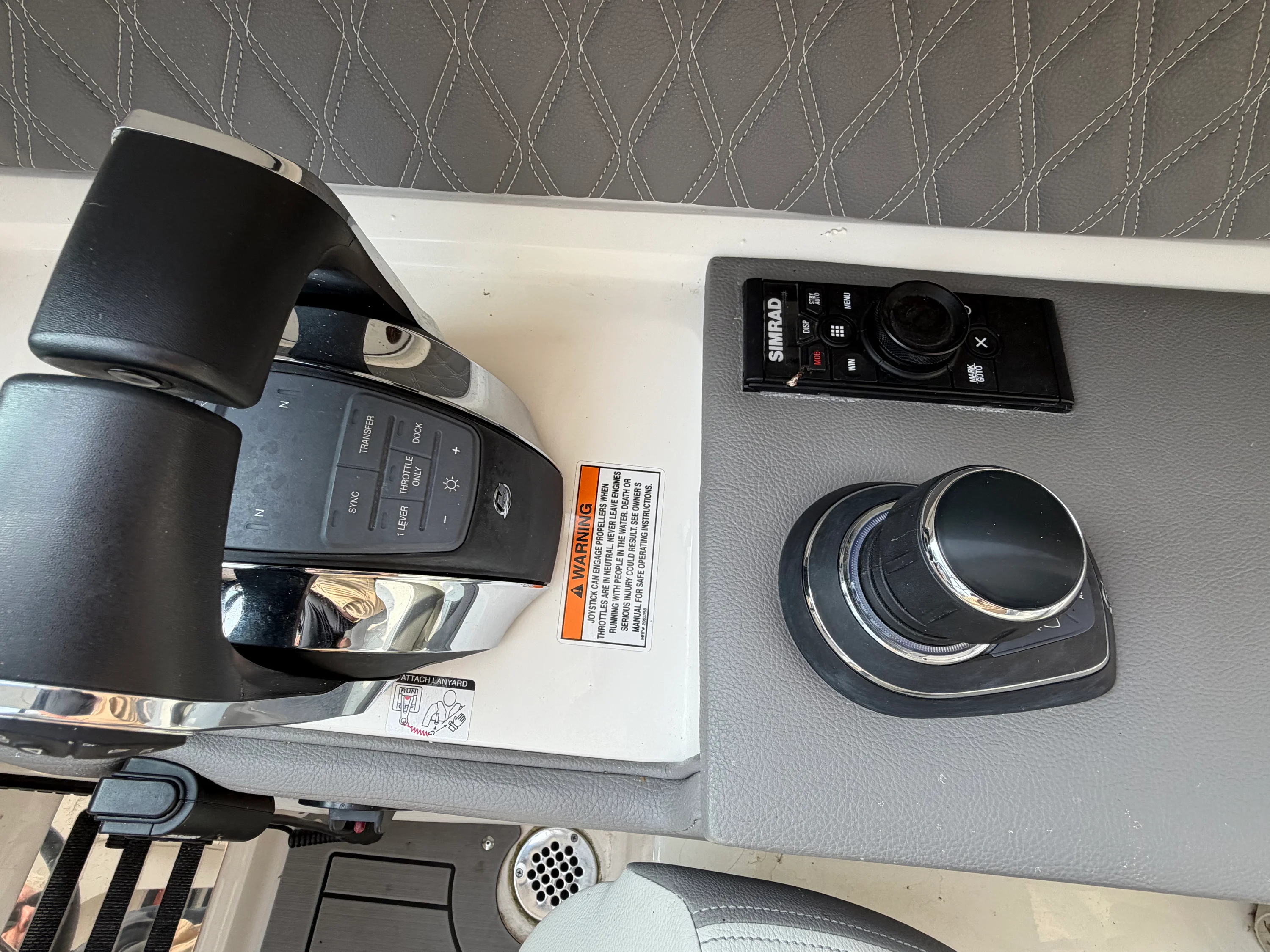 2021 Sea Ray 310 SLX OB Image Thumbnail #8