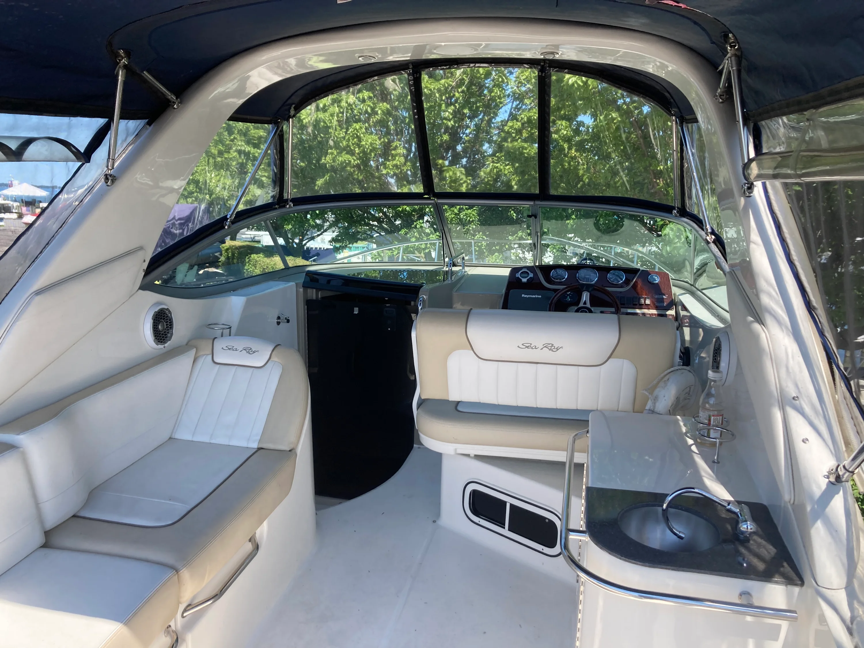 2012 Sea Ray 280 SUNDANCER Image Thumbnail #19