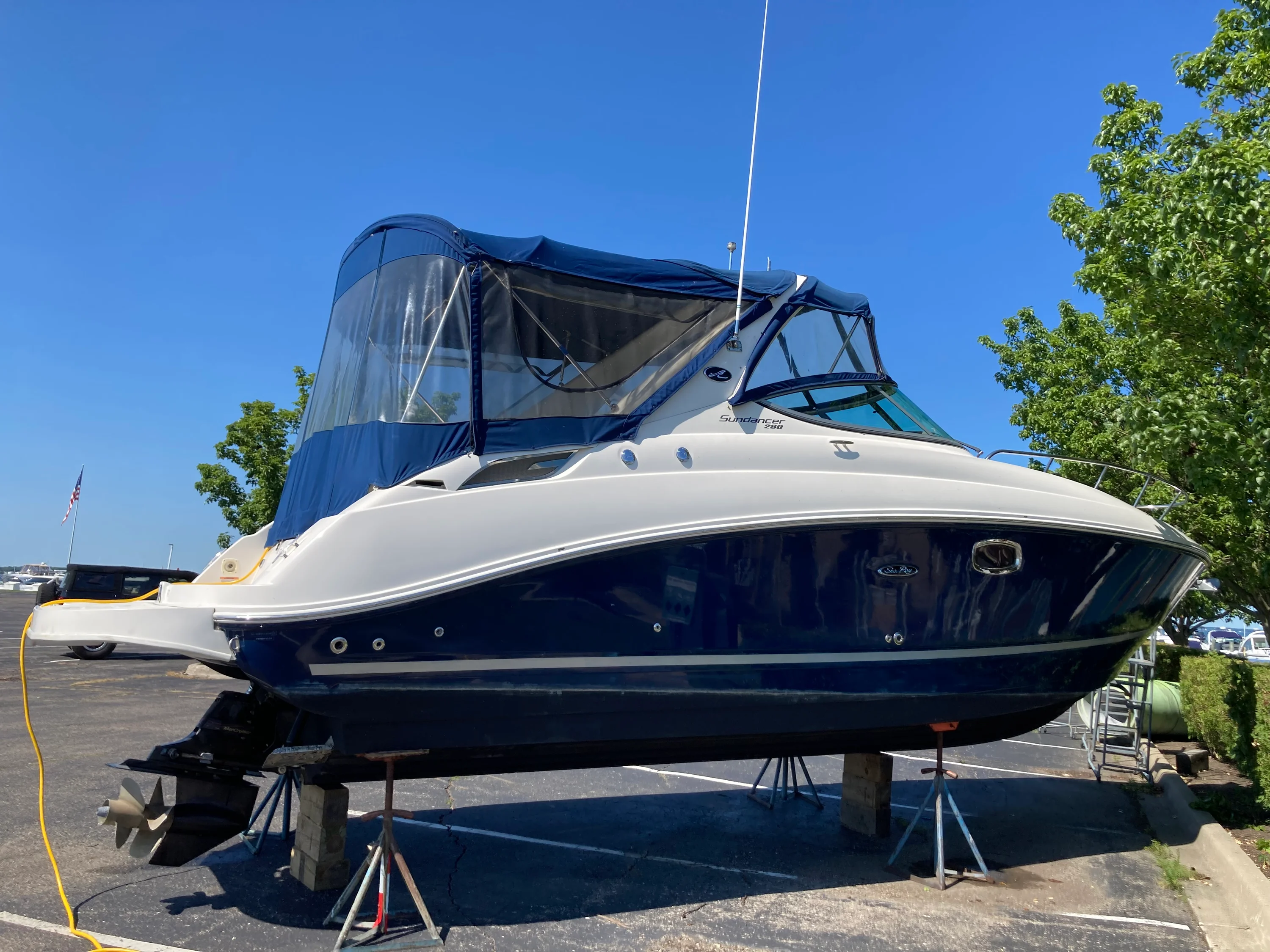2012 Sea Ray 280 SUNDANCER Image Thumbnail #12