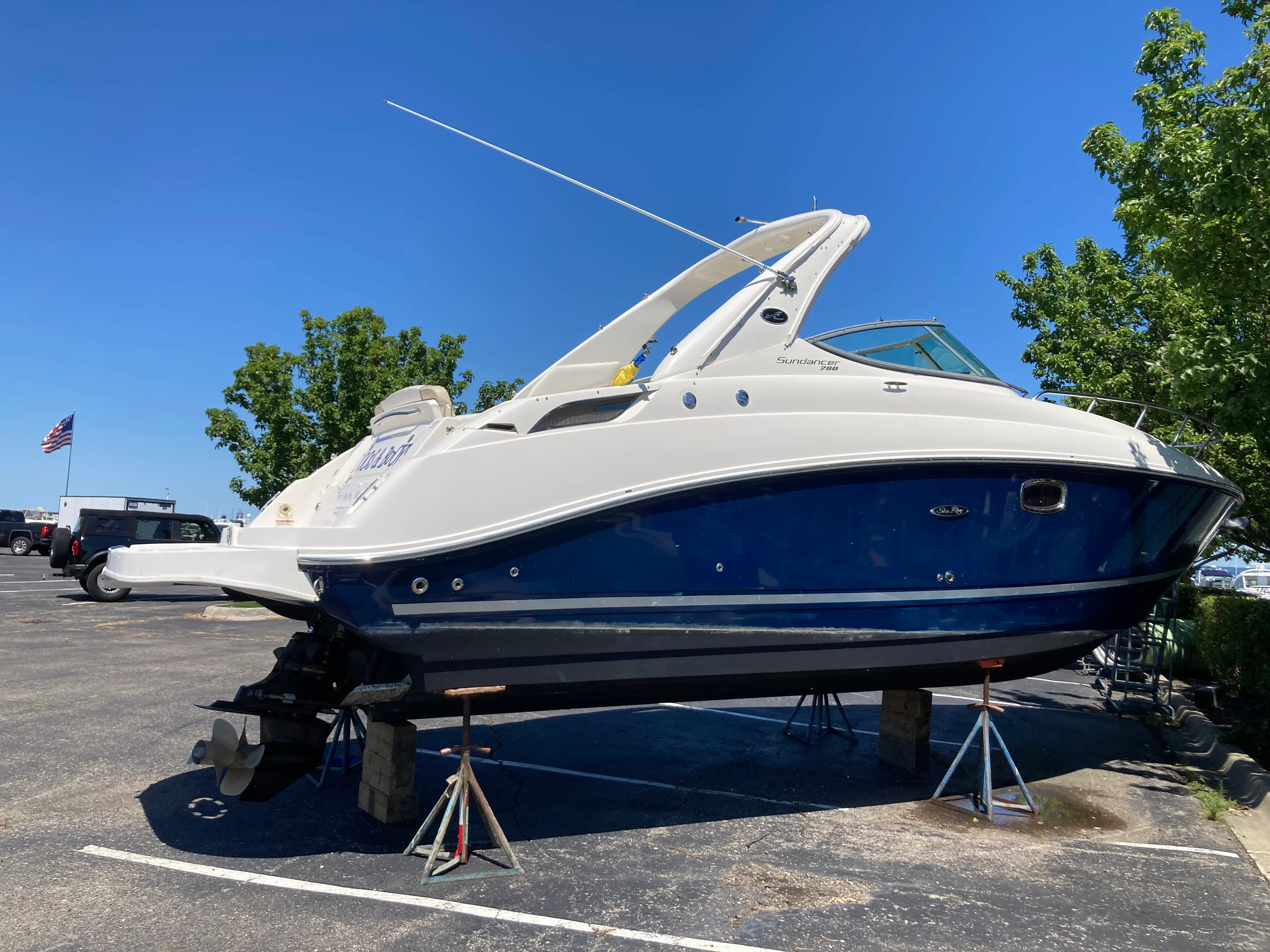 2012 Sea Ray 280 SUNDANCER Image Thumbnail #3