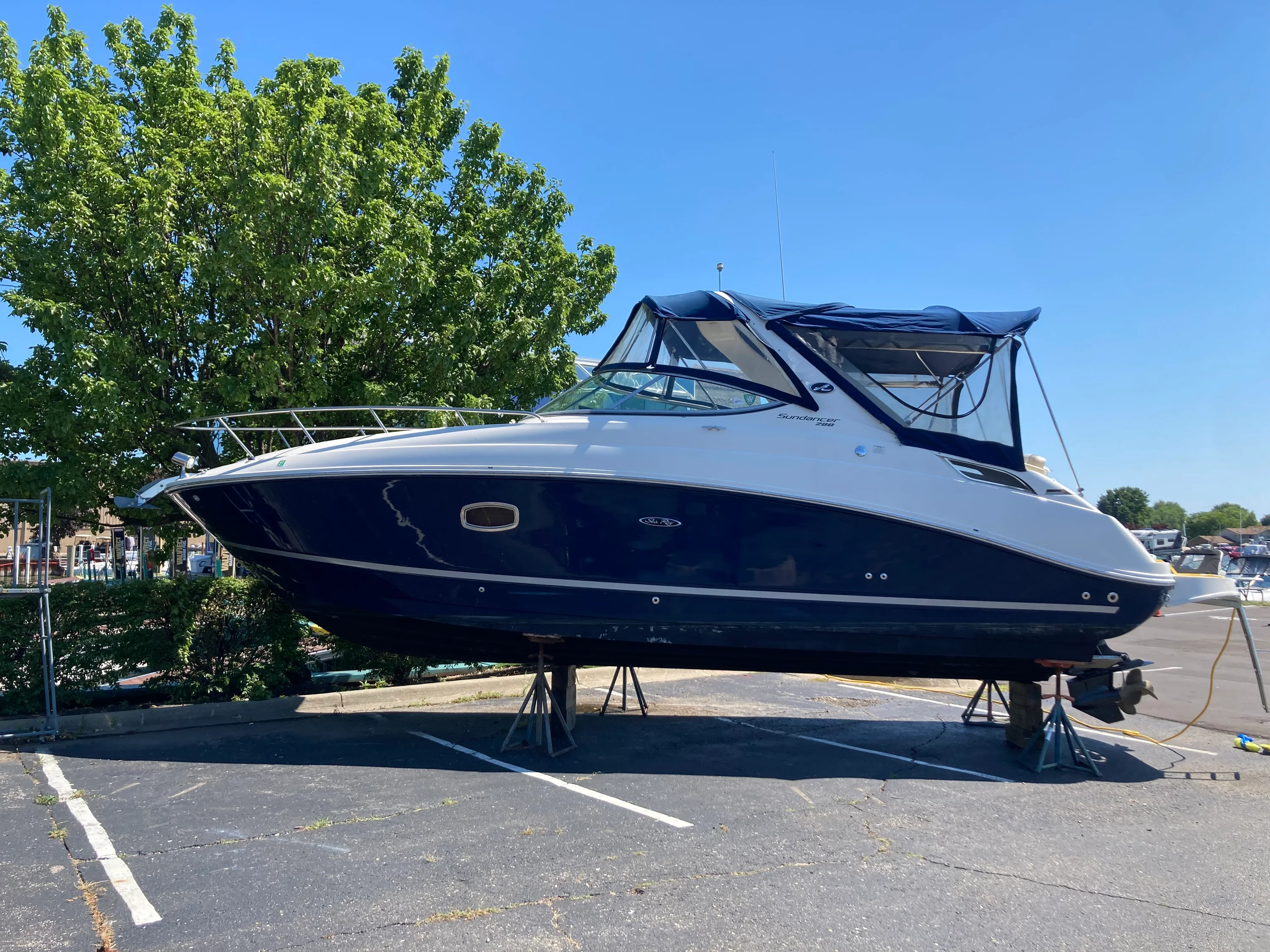 2012 Sea Ray 280 SUNDANCER Image Thumbnail #0