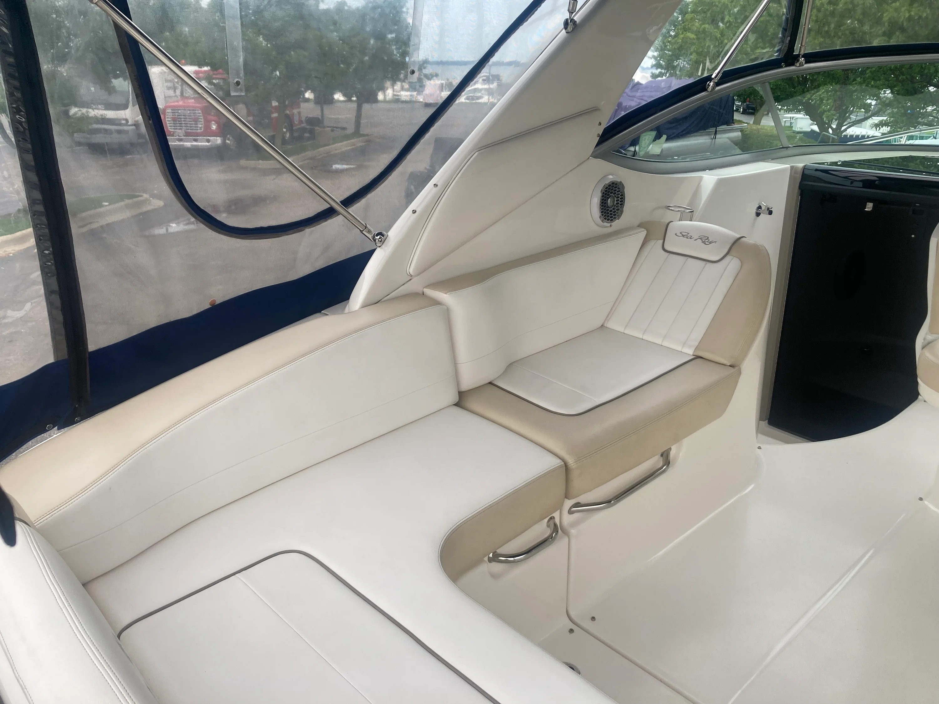 2012 Sea Ray 280 SUNDANCER Image Thumbnail #26