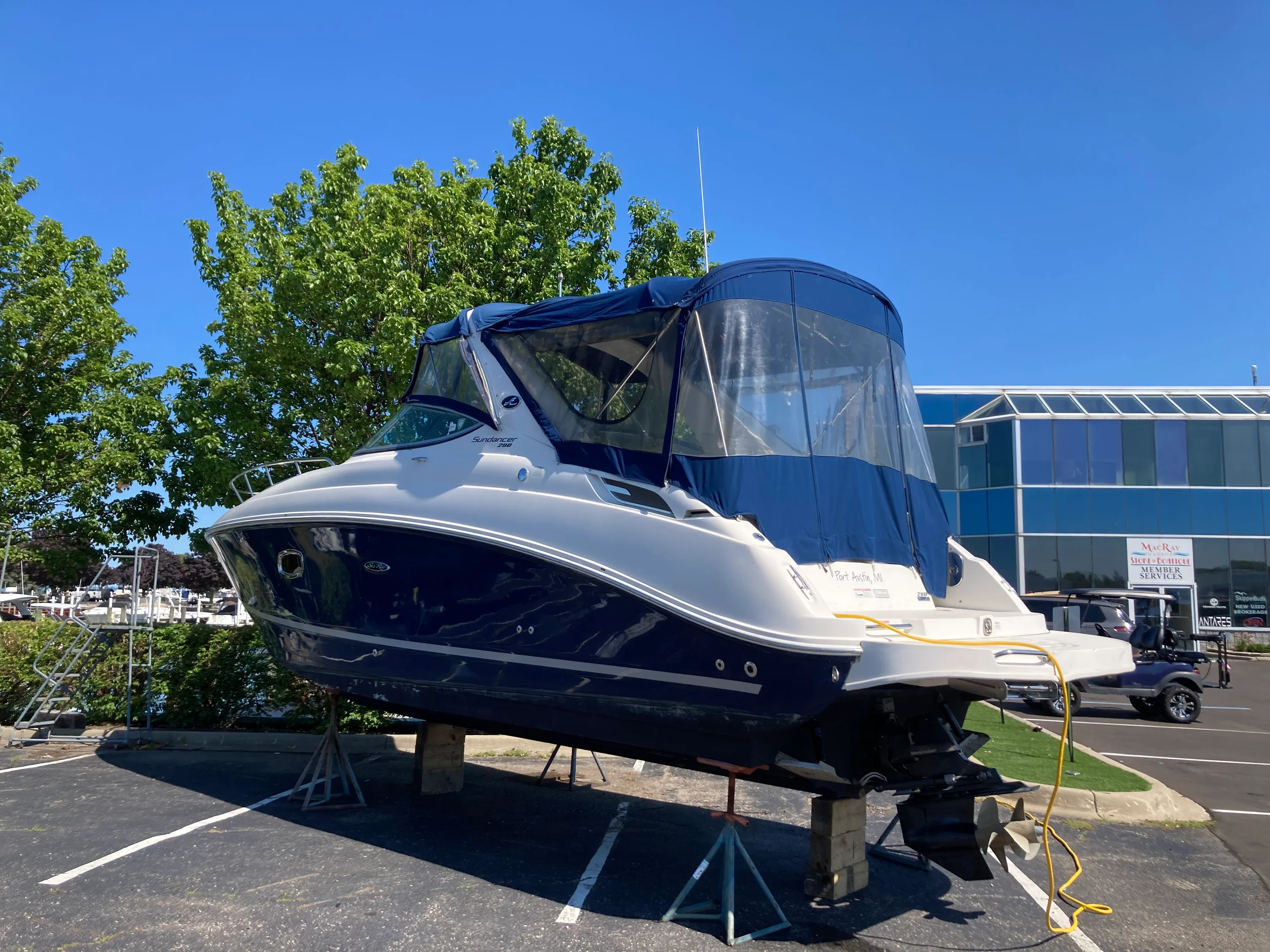 2012 Sea Ray 280 SUNDANCER Image Thumbnail #13