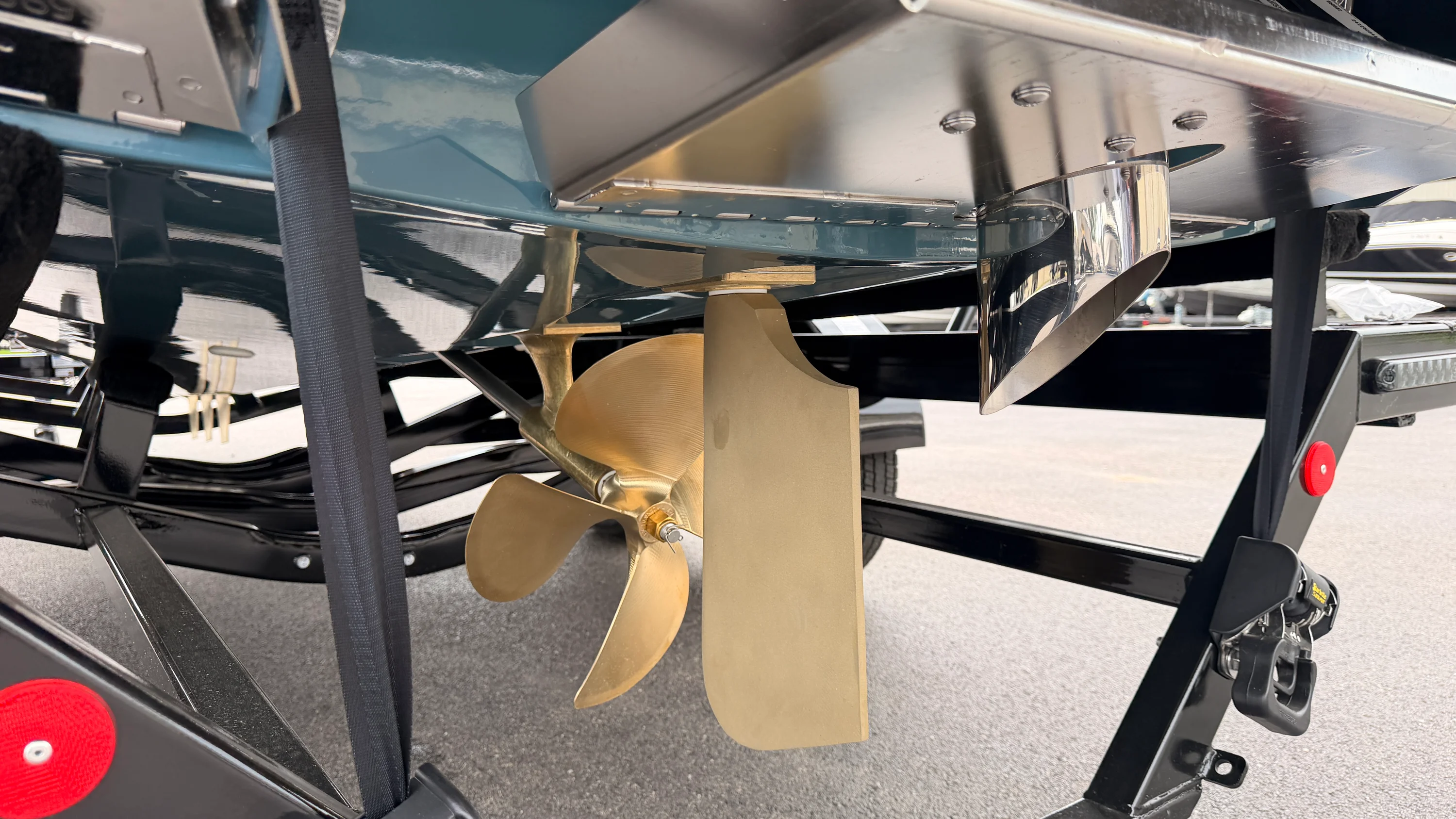 2027 Mastercraft XT22 Image Thumbnail #8