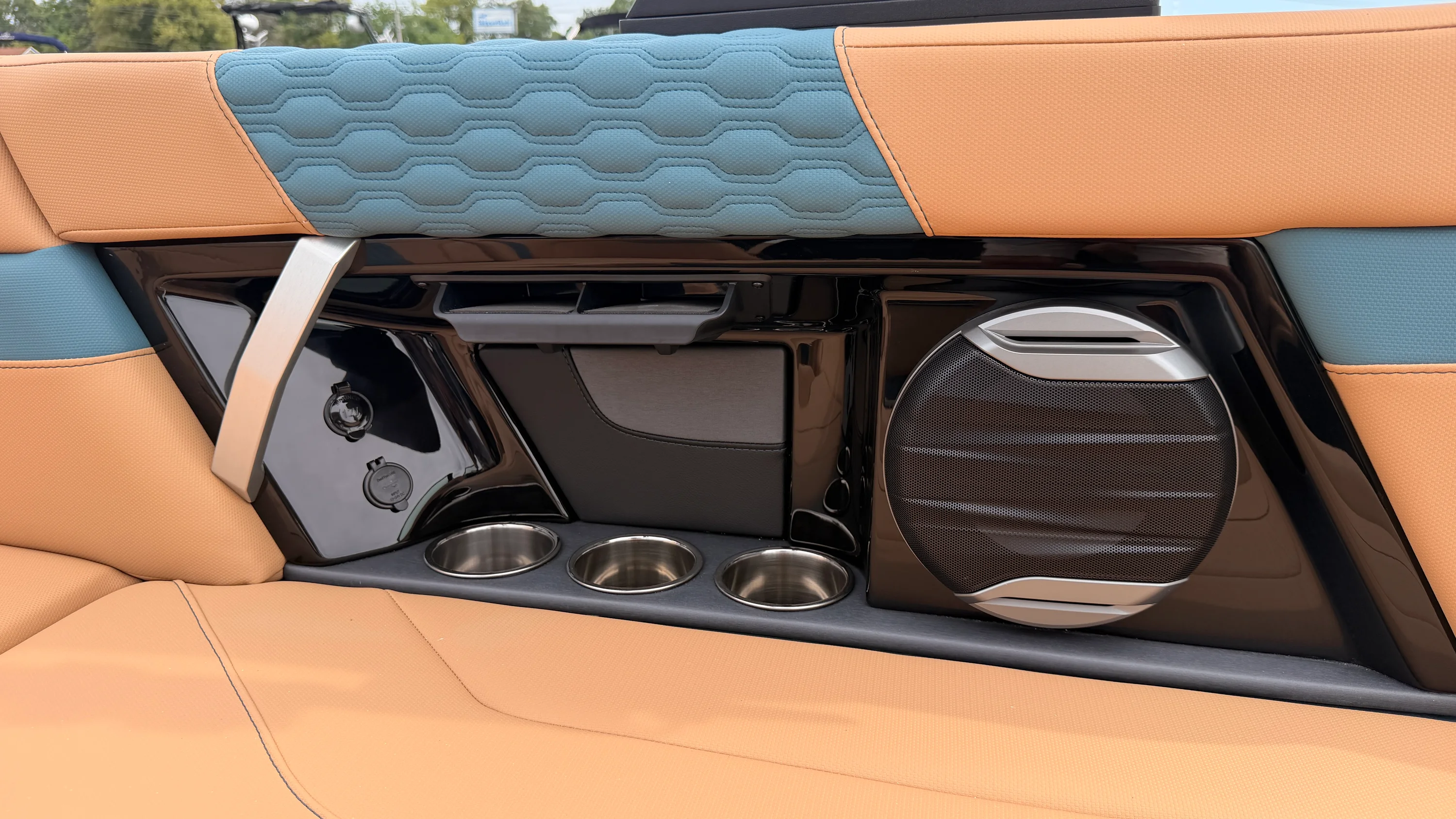 2027 Mastercraft XT22 Image Thumbnail #43