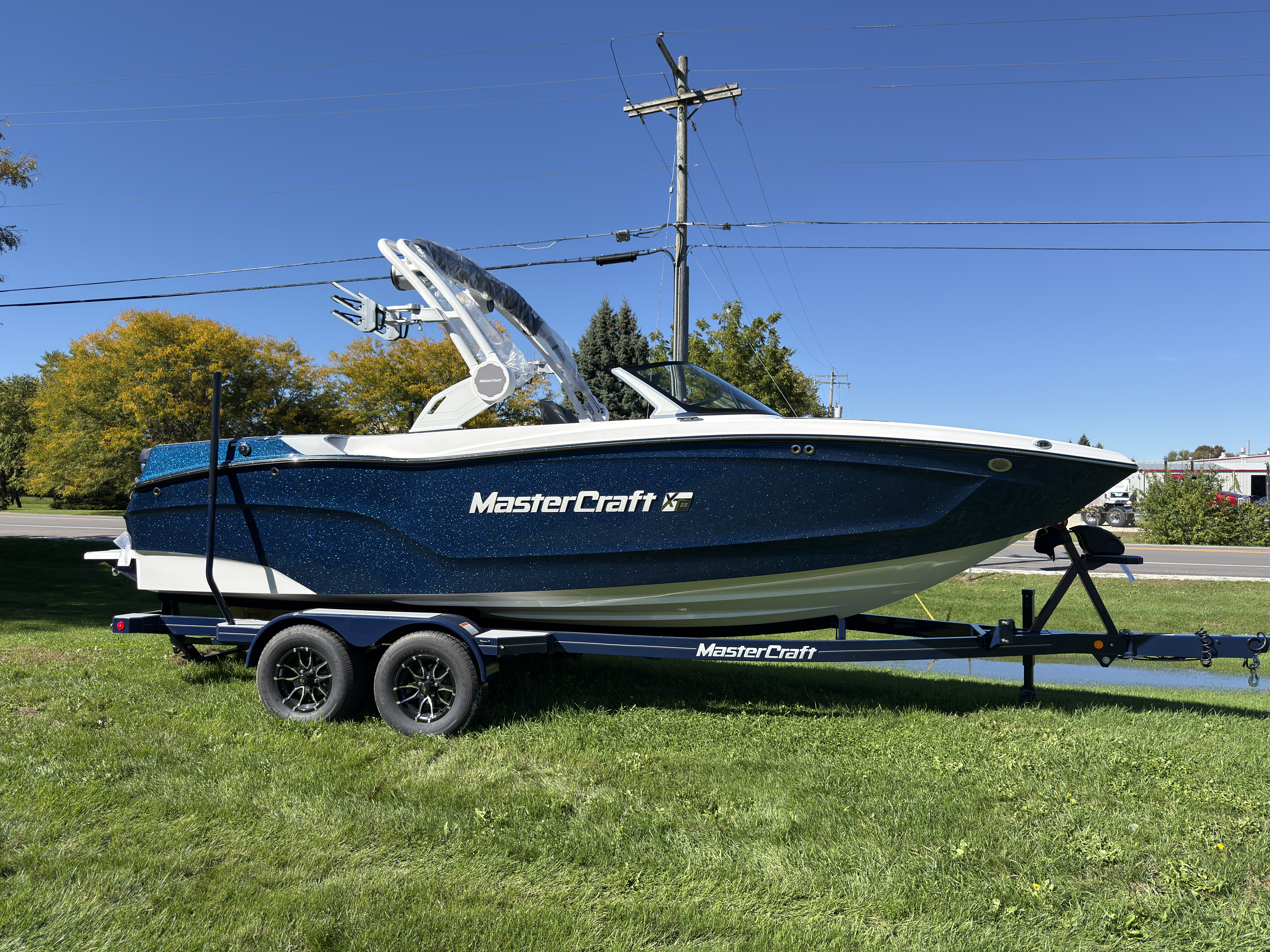 2027 MasterCraft XT22  for Sale in Bay City, MI