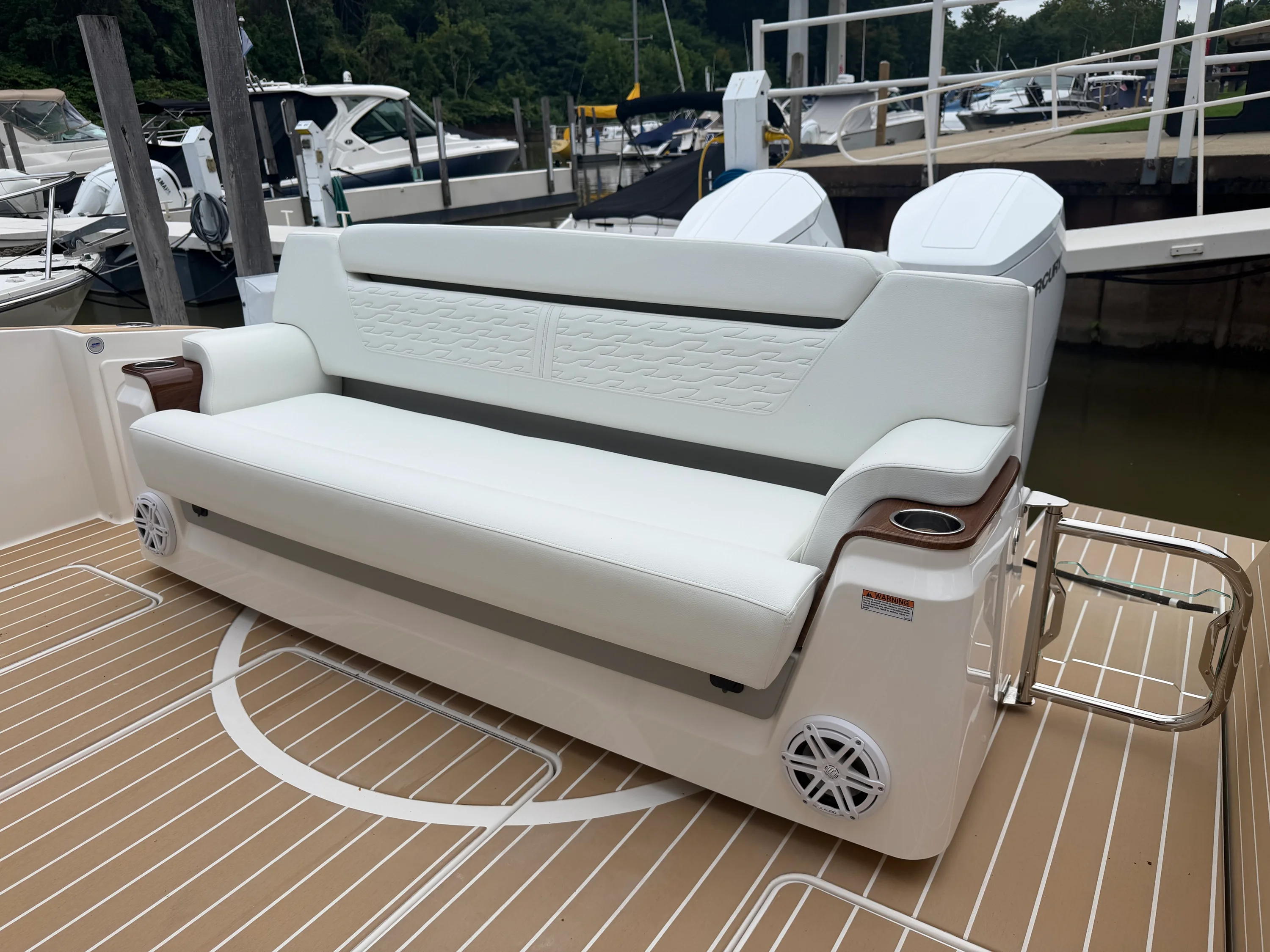 2027 Tiara Yachts 39 LS Image Thumbnail #16
