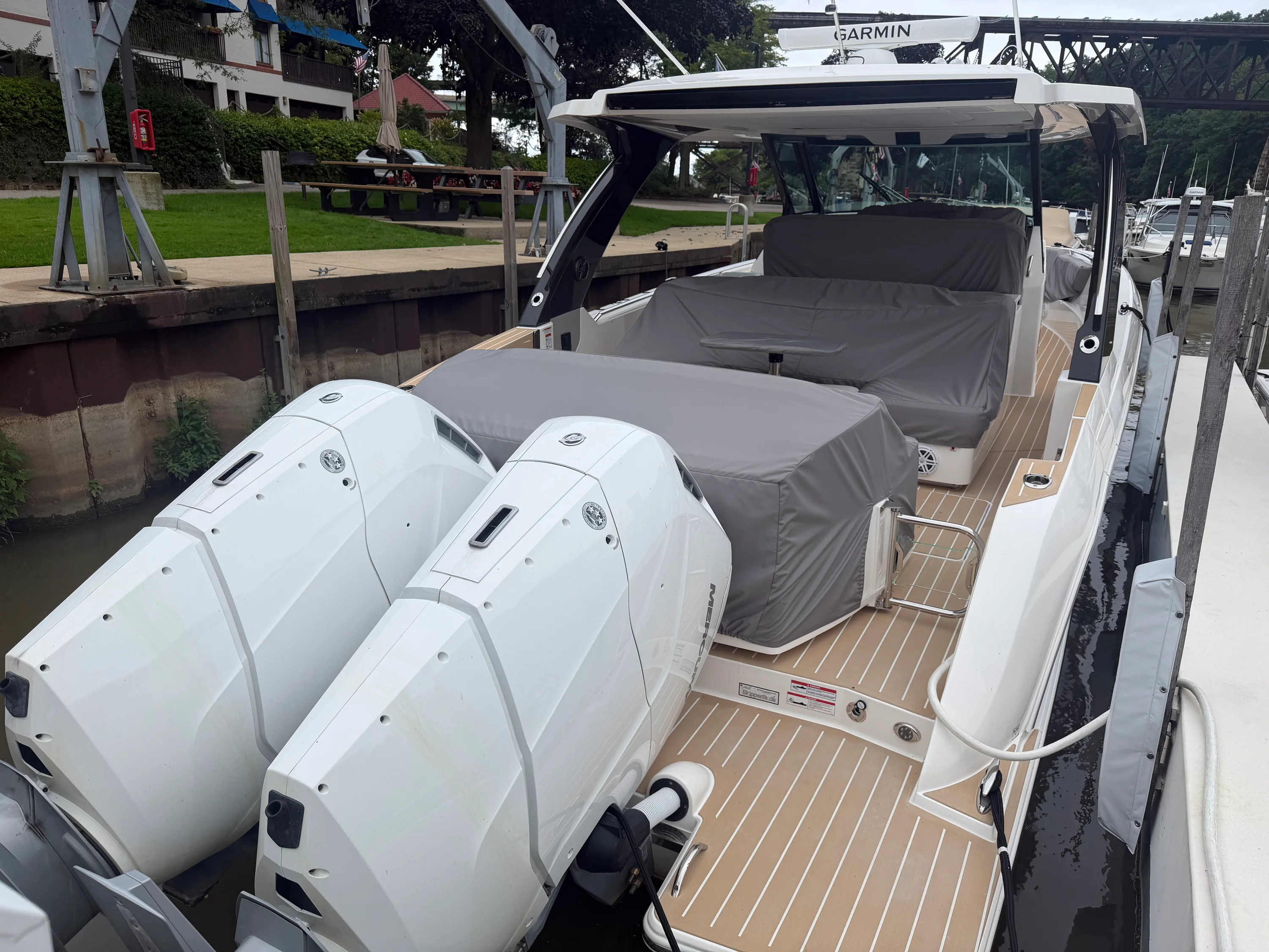 2027 Tiara Yachts 39 LS Image Thumbnail #39