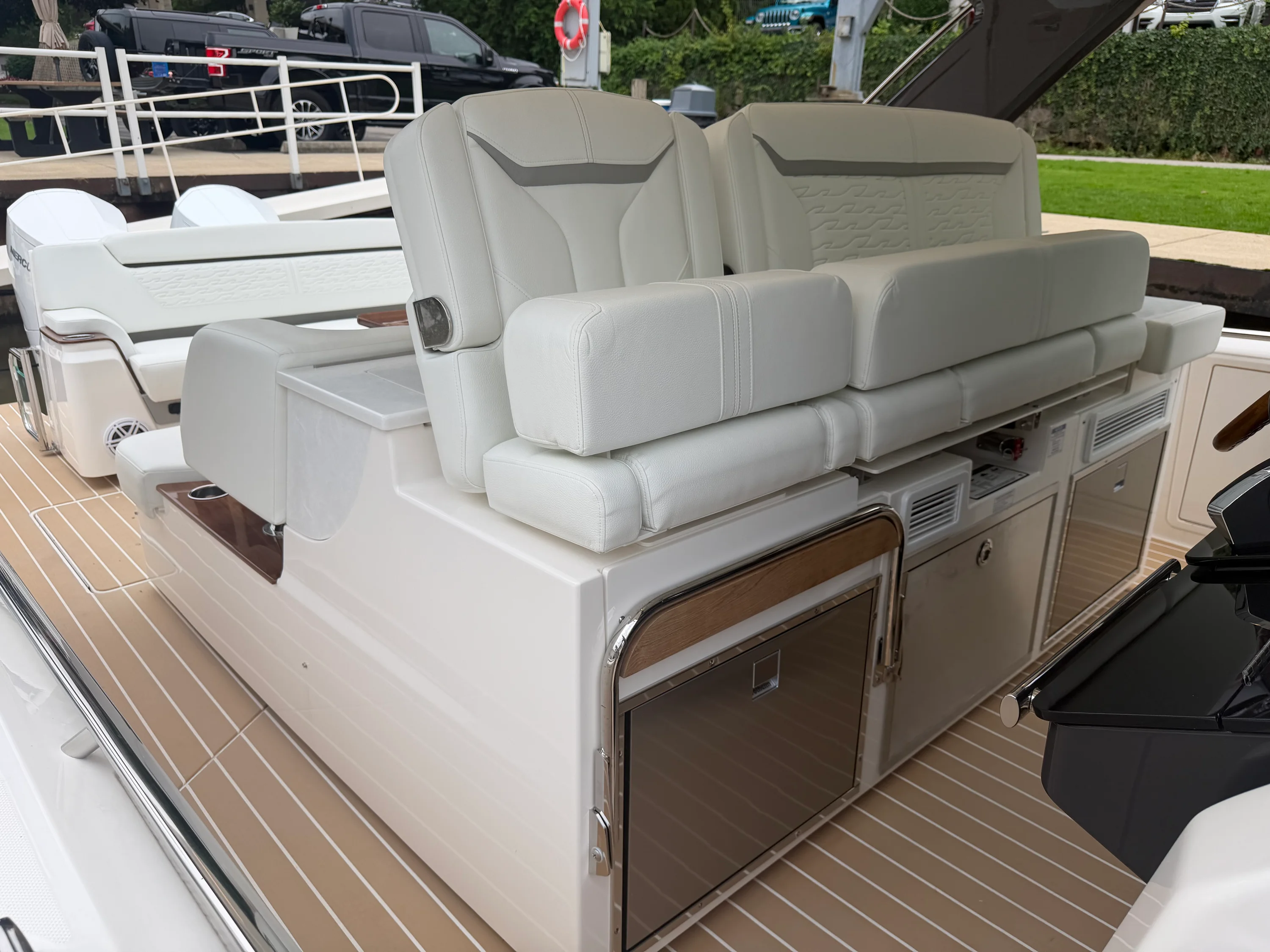 2027 Tiara Yachts 39 LS Image Thumbnail #21