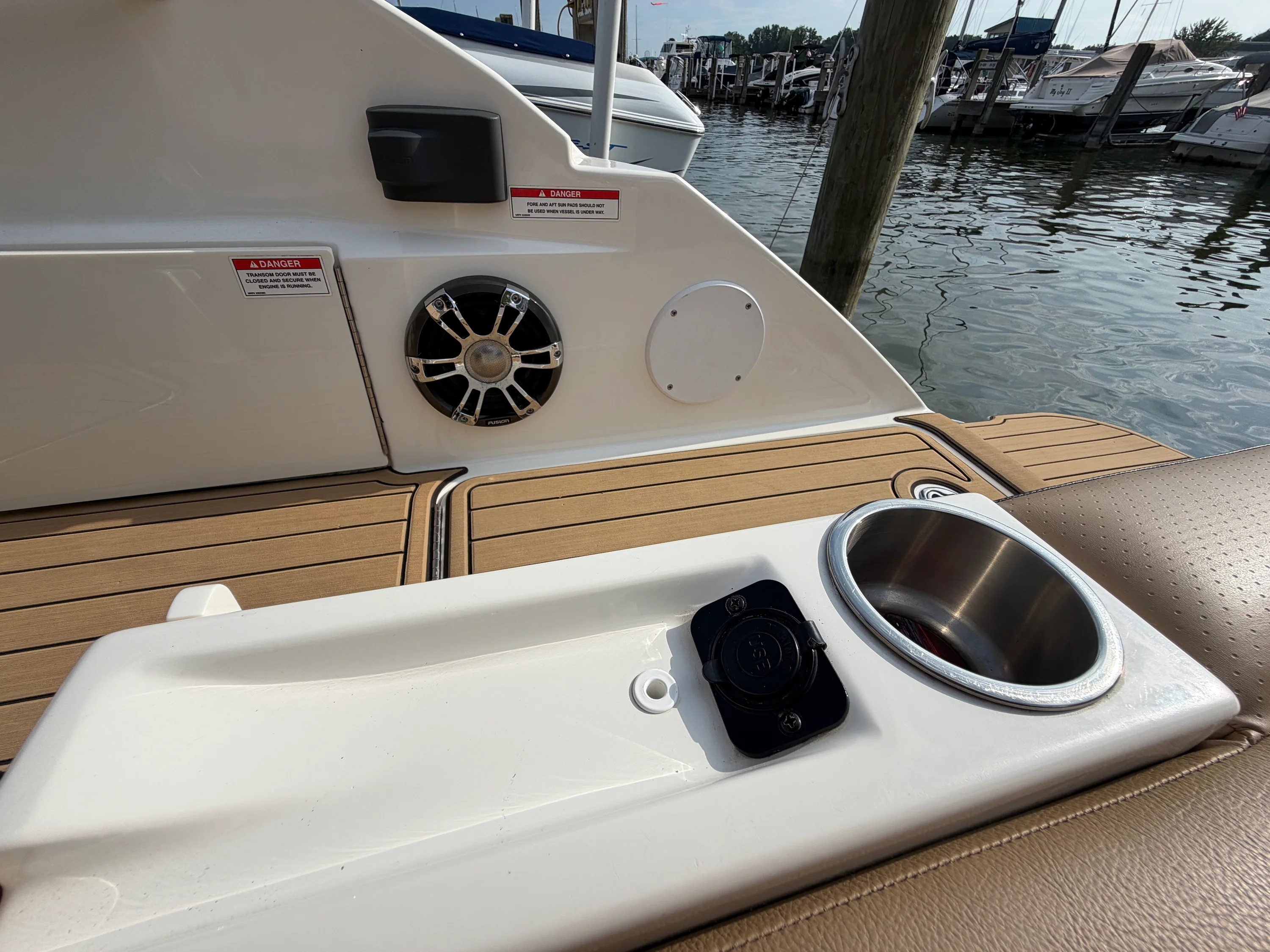 2019 Sea Ray 250 SDX Image Thumbnail #37